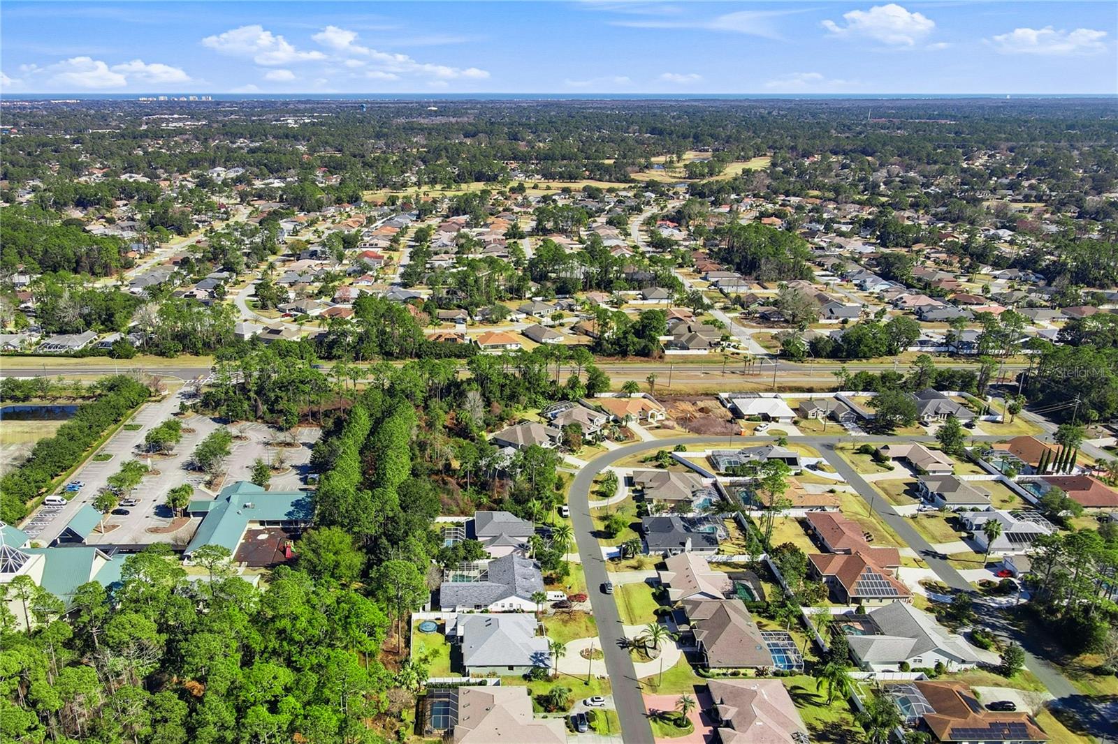 PINE LAKES - Residential