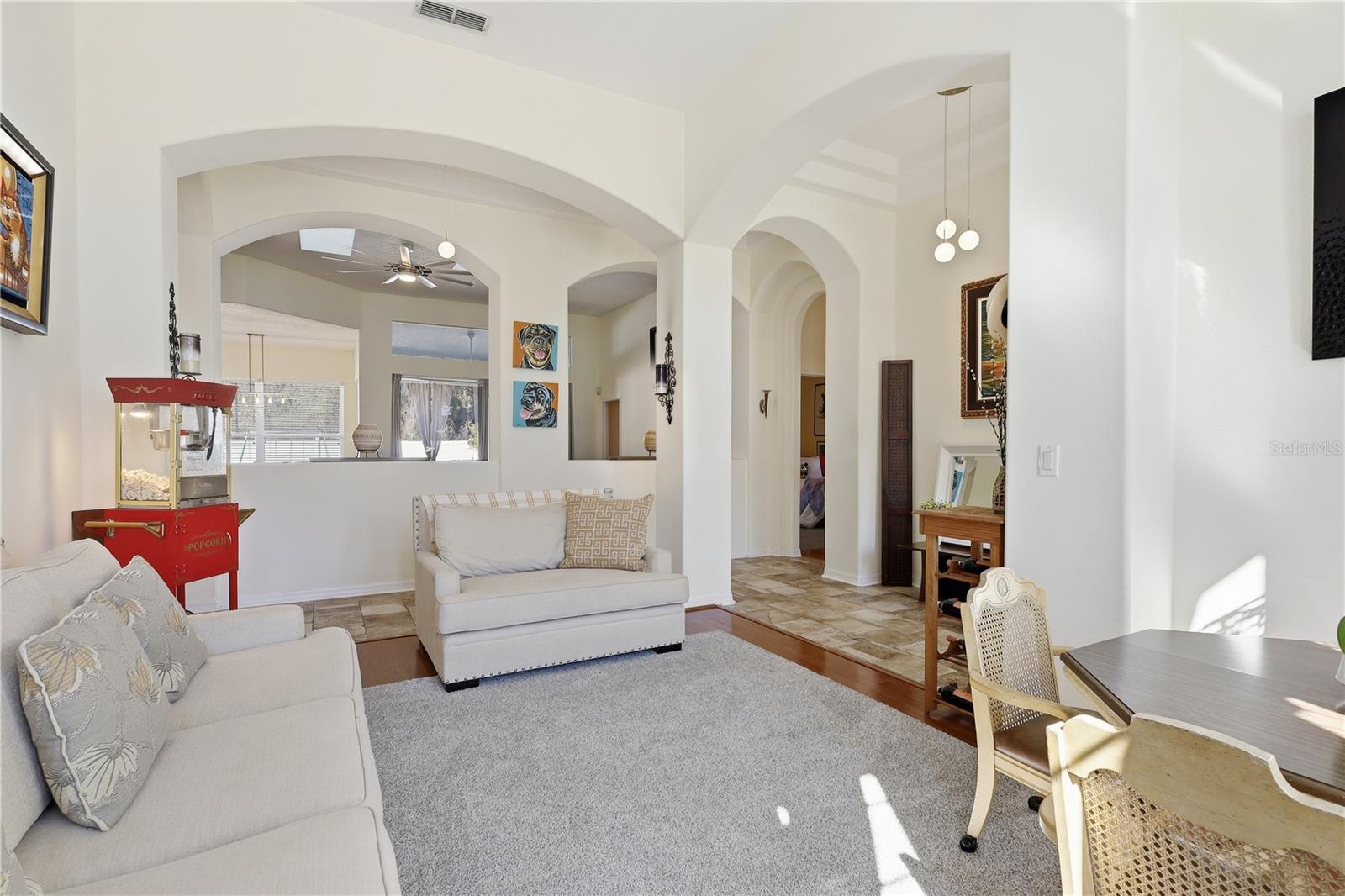 PINE LAKES - Residential