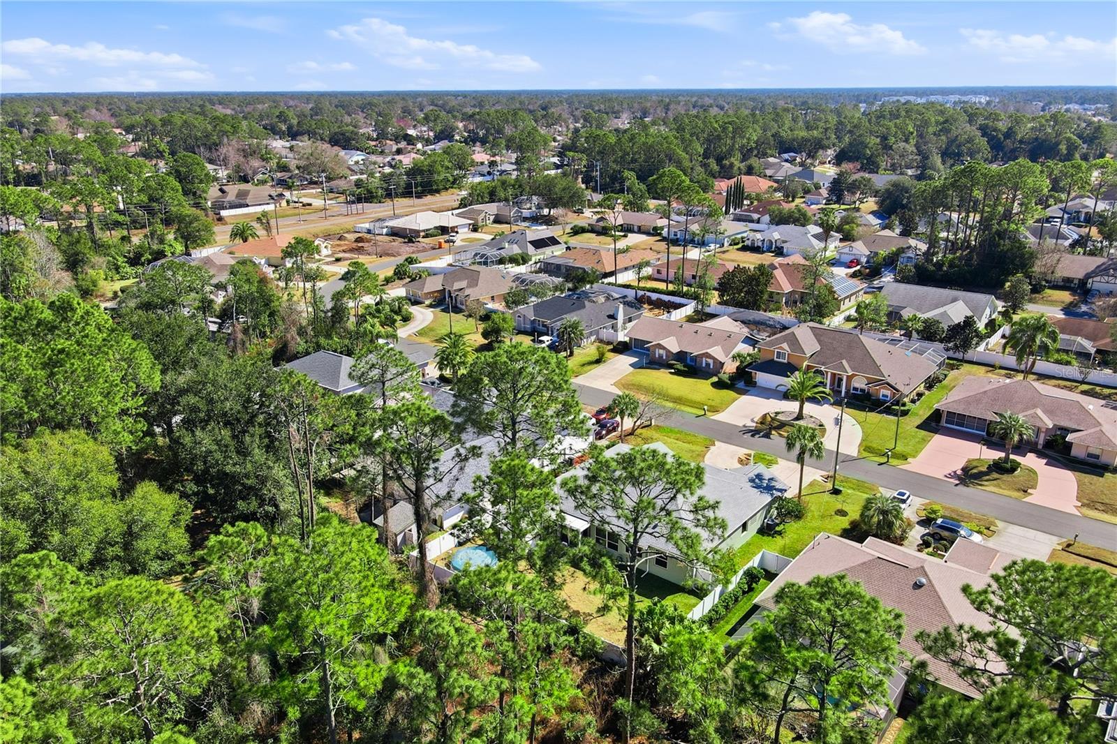 PINE LAKES - Residential