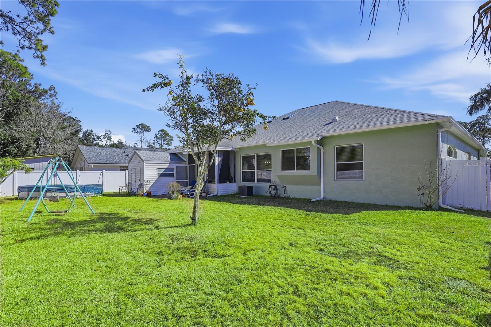 PINE LAKES - Residential