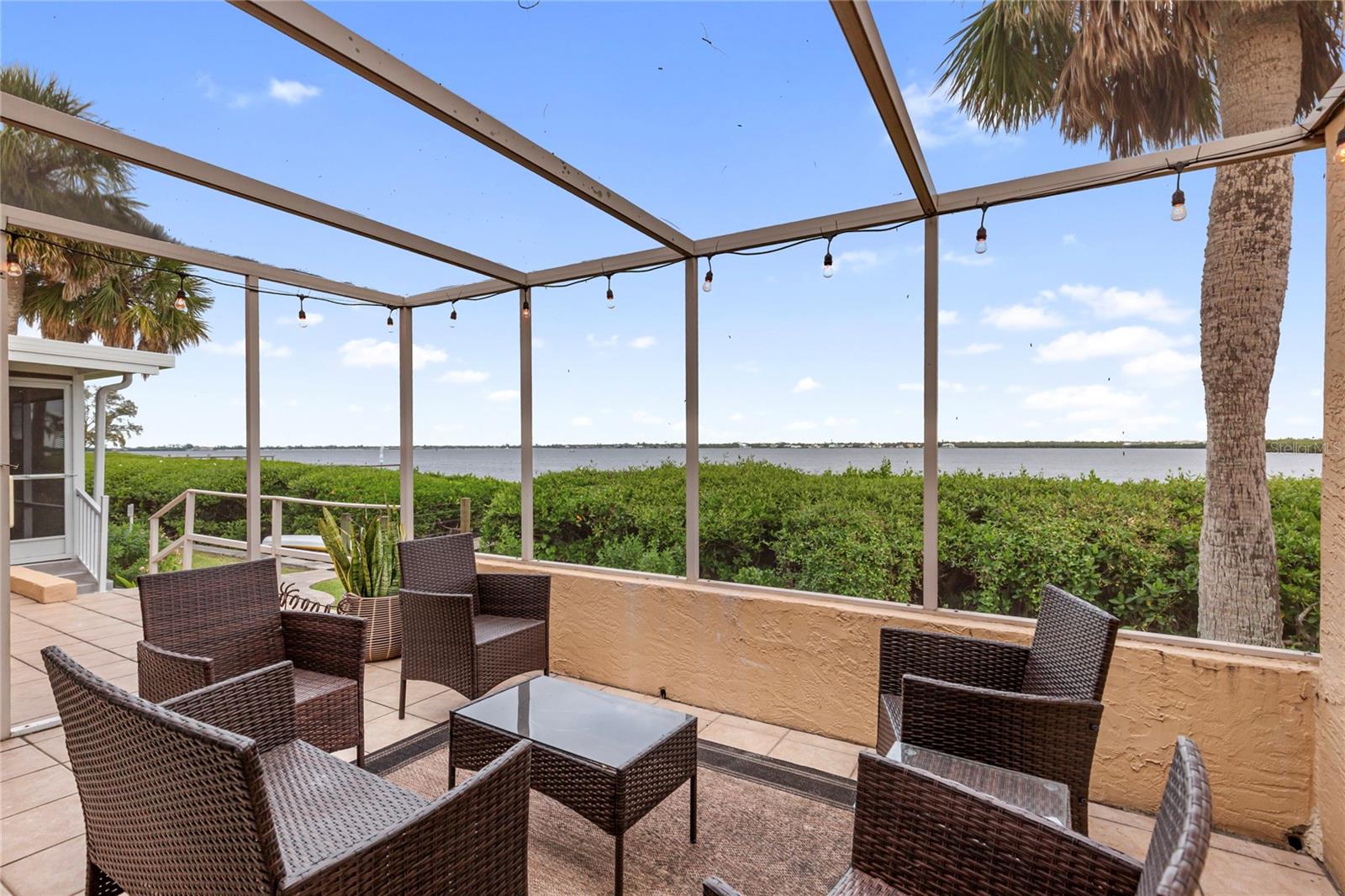 PALMA SOLA HARBOUR SEC 5 - Residential