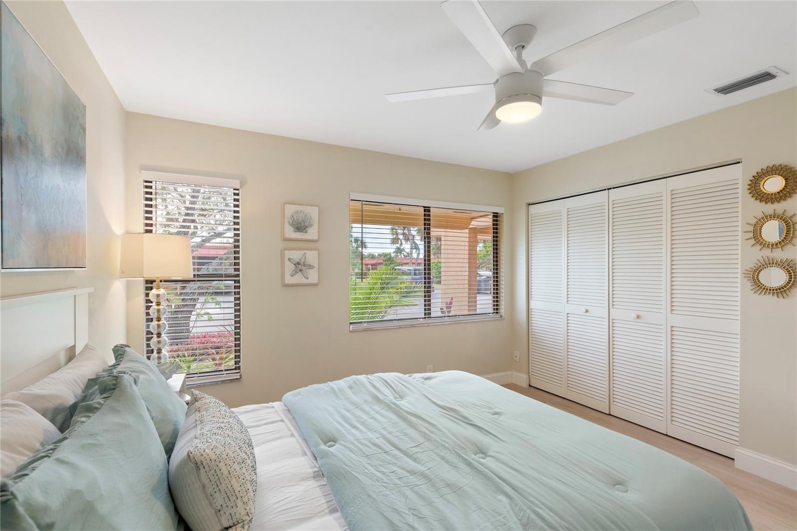 PALMA SOLA HARBOUR SEC 5 - Residential