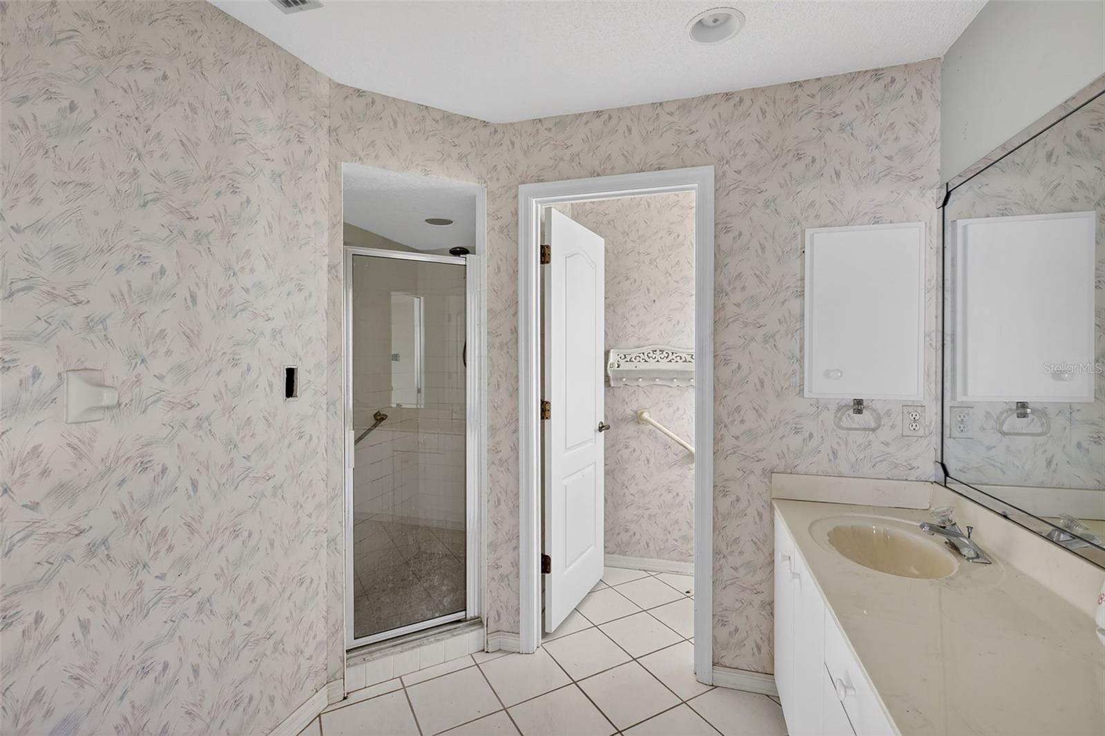 ASHLEY PLACE - Residential