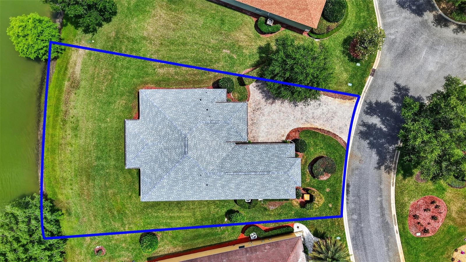 LAKESIDE LANDINGS - Residential