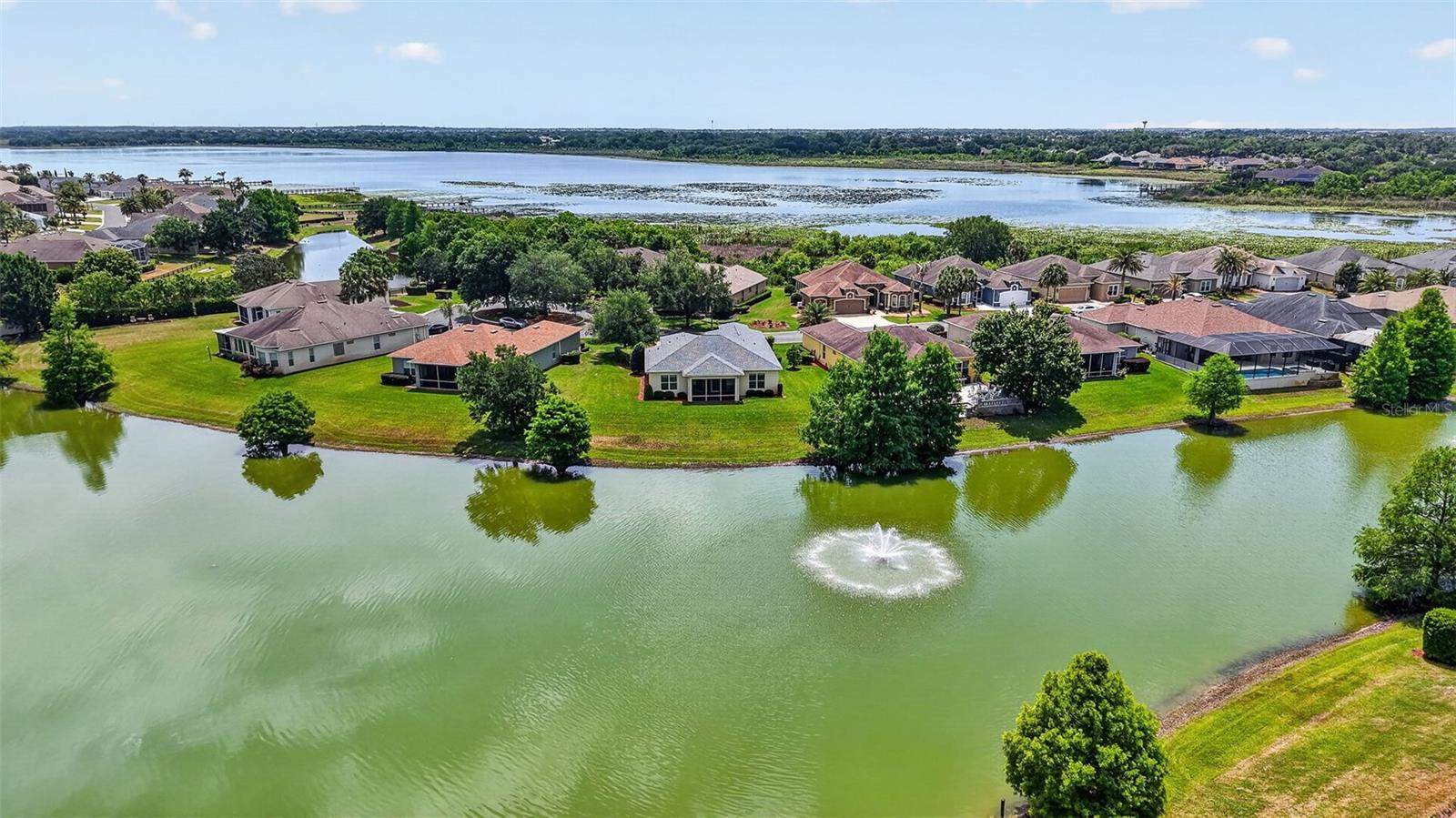 LAKESIDE LANDINGS - Residential