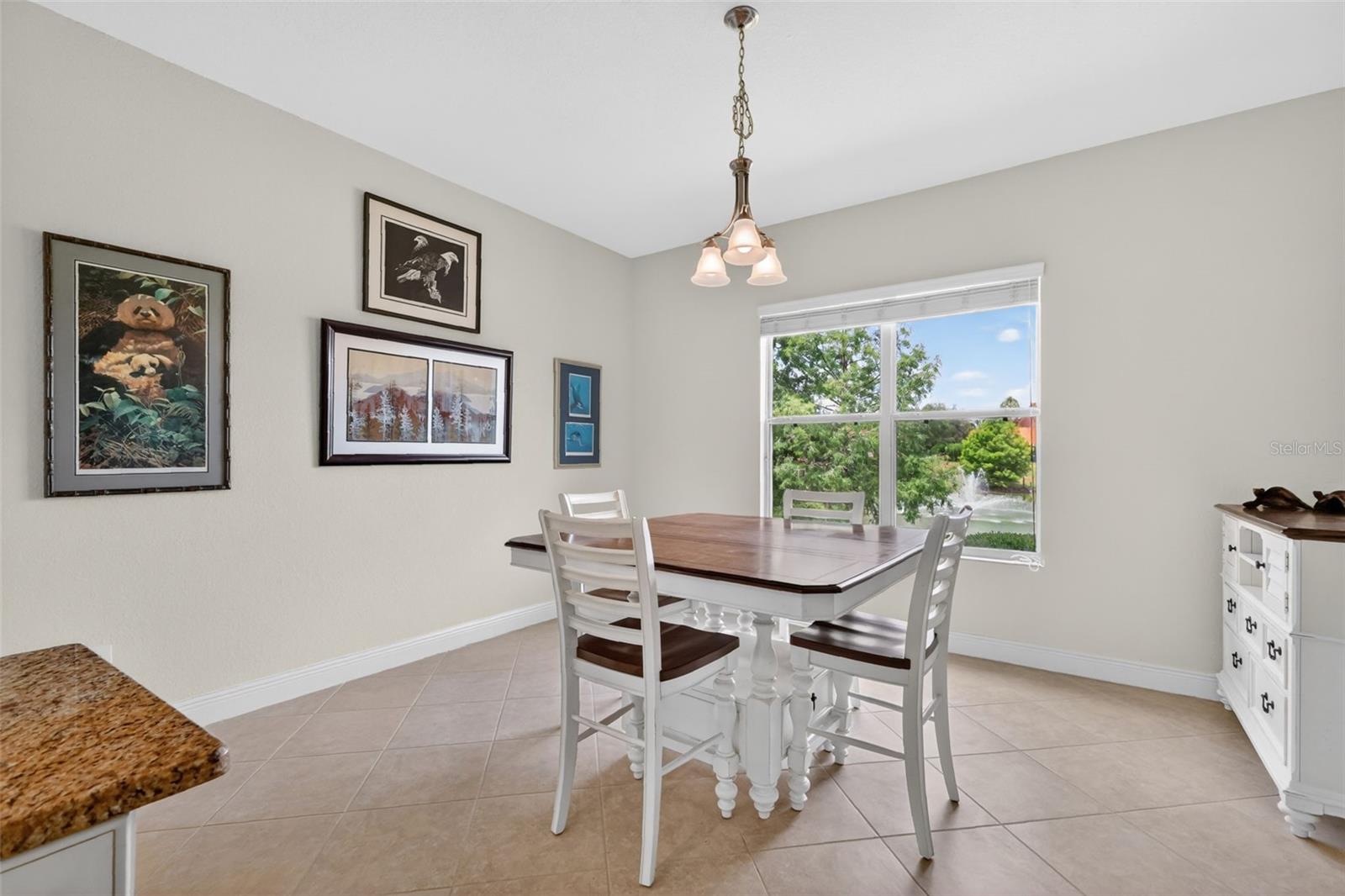 LAKESIDE LANDINGS - Residential