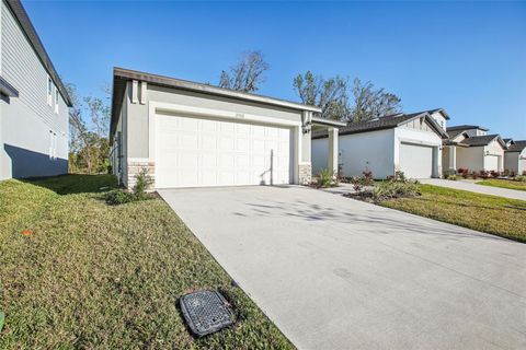 A home in PLANT CITY