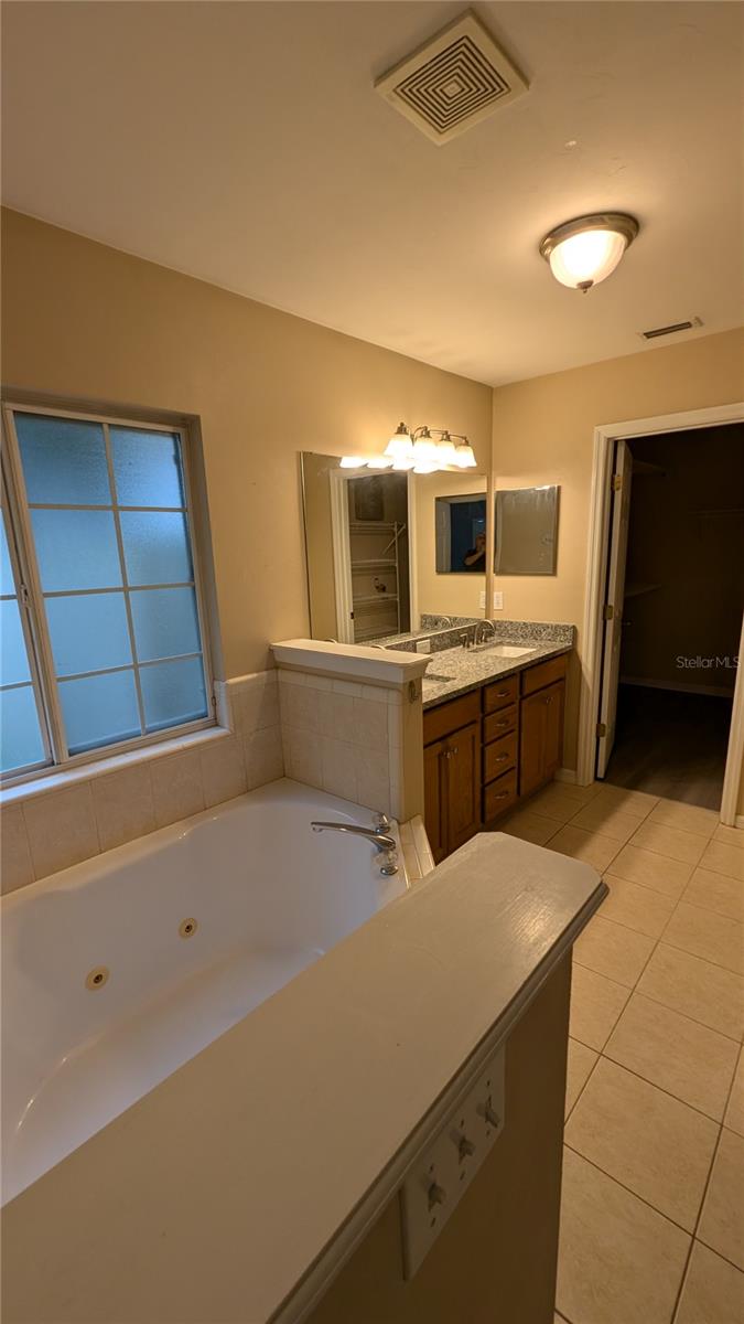 LONGLEAF UNIT 1 PH 2 - Residential Lease