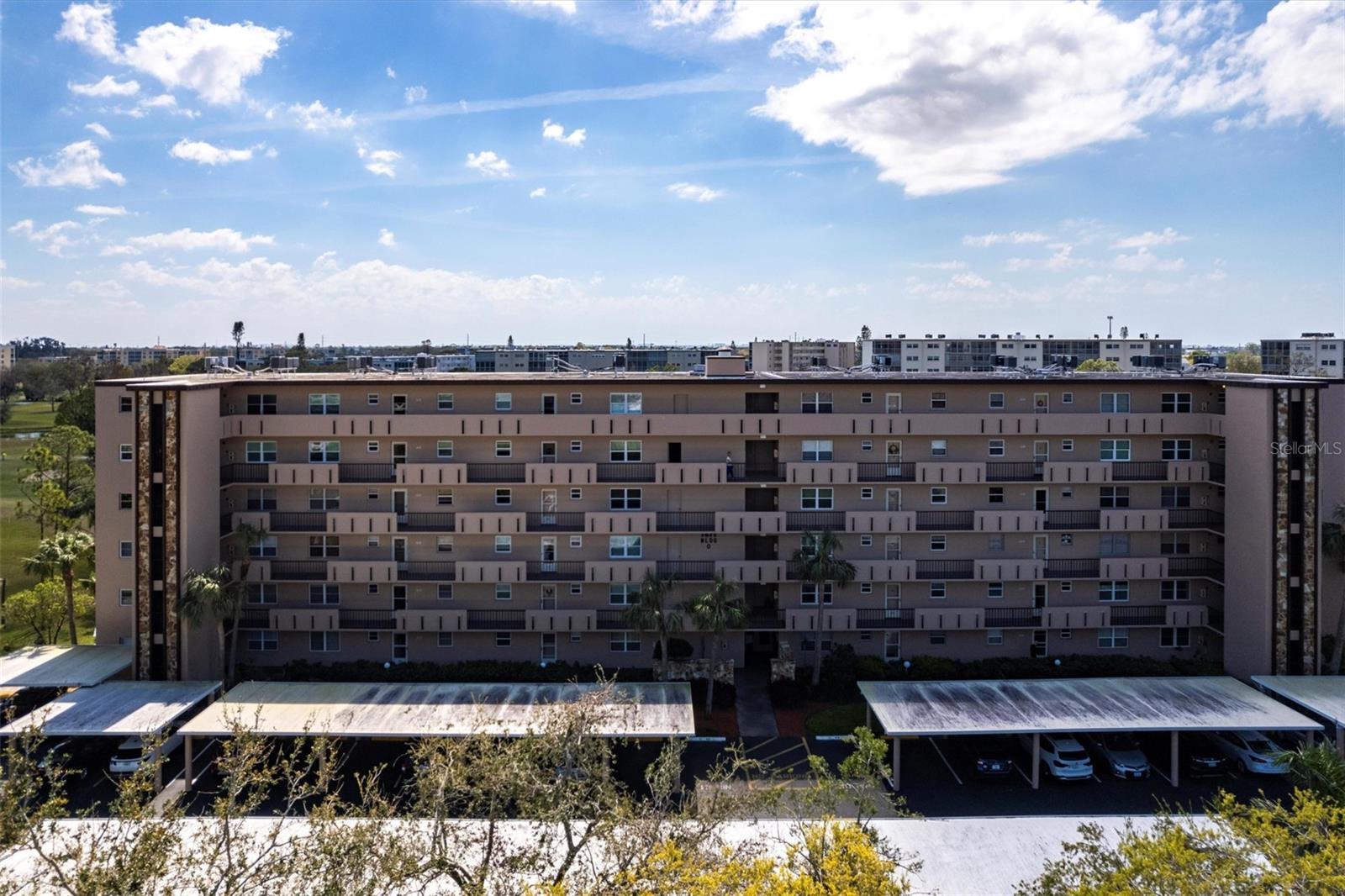 IRONWOOD SIXTEENTH - Residential