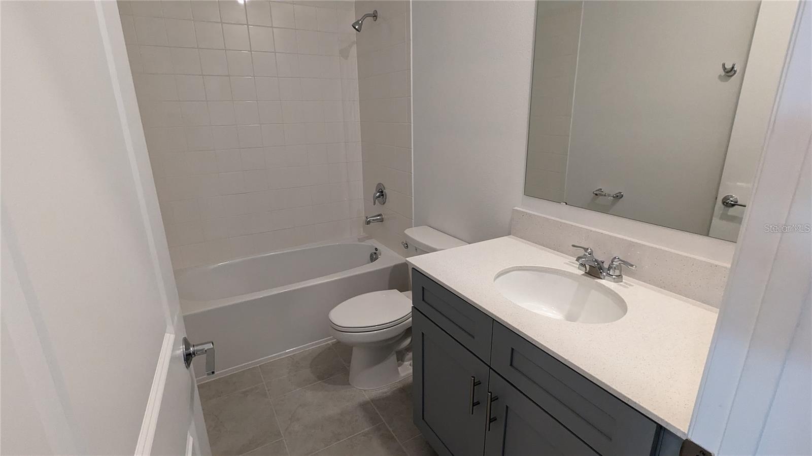 LAKE WILSON RESERVE 22 TH - Residential Lease