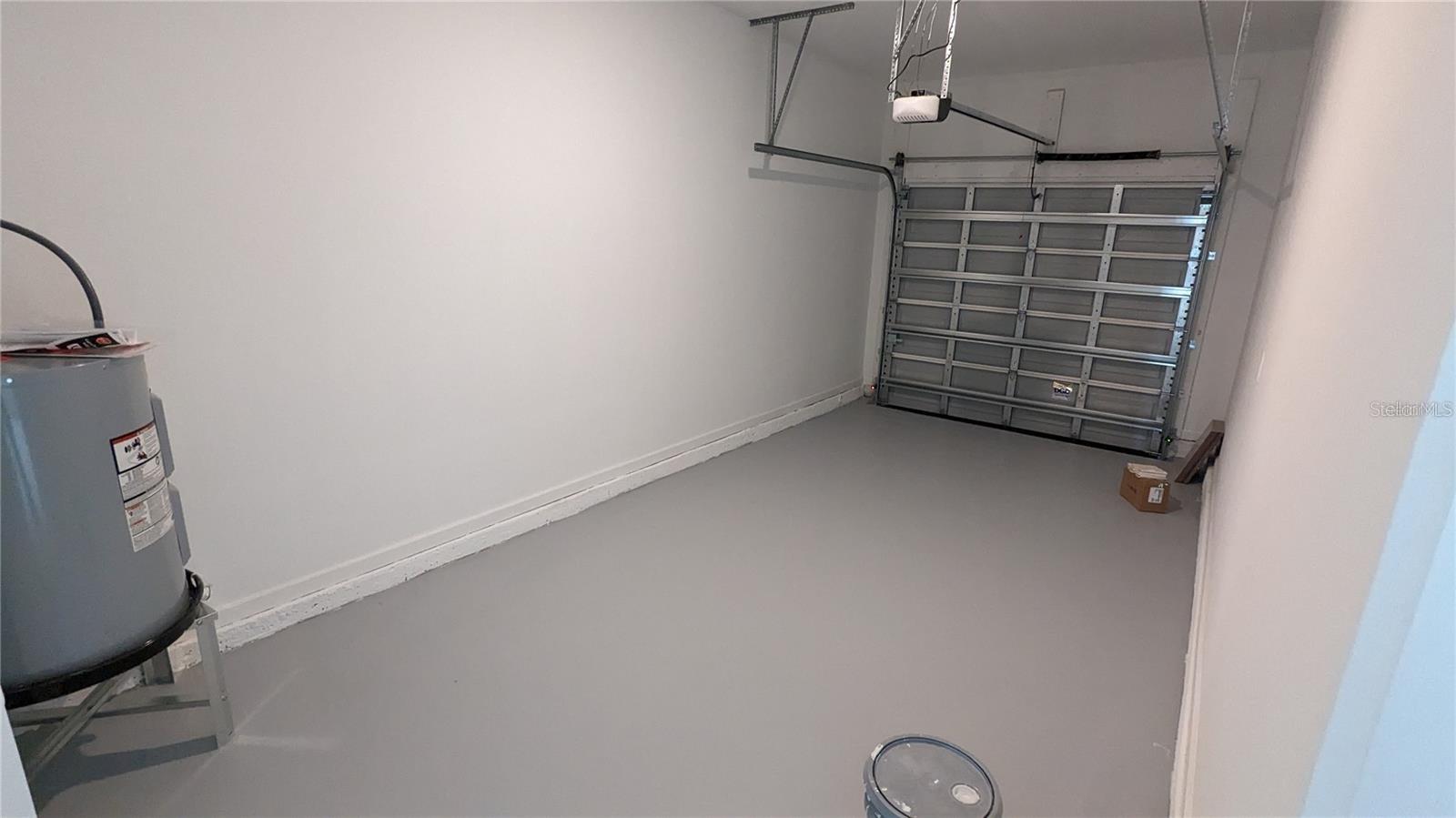 LAKE WILSON RESERVE 22 TH - Residential Lease