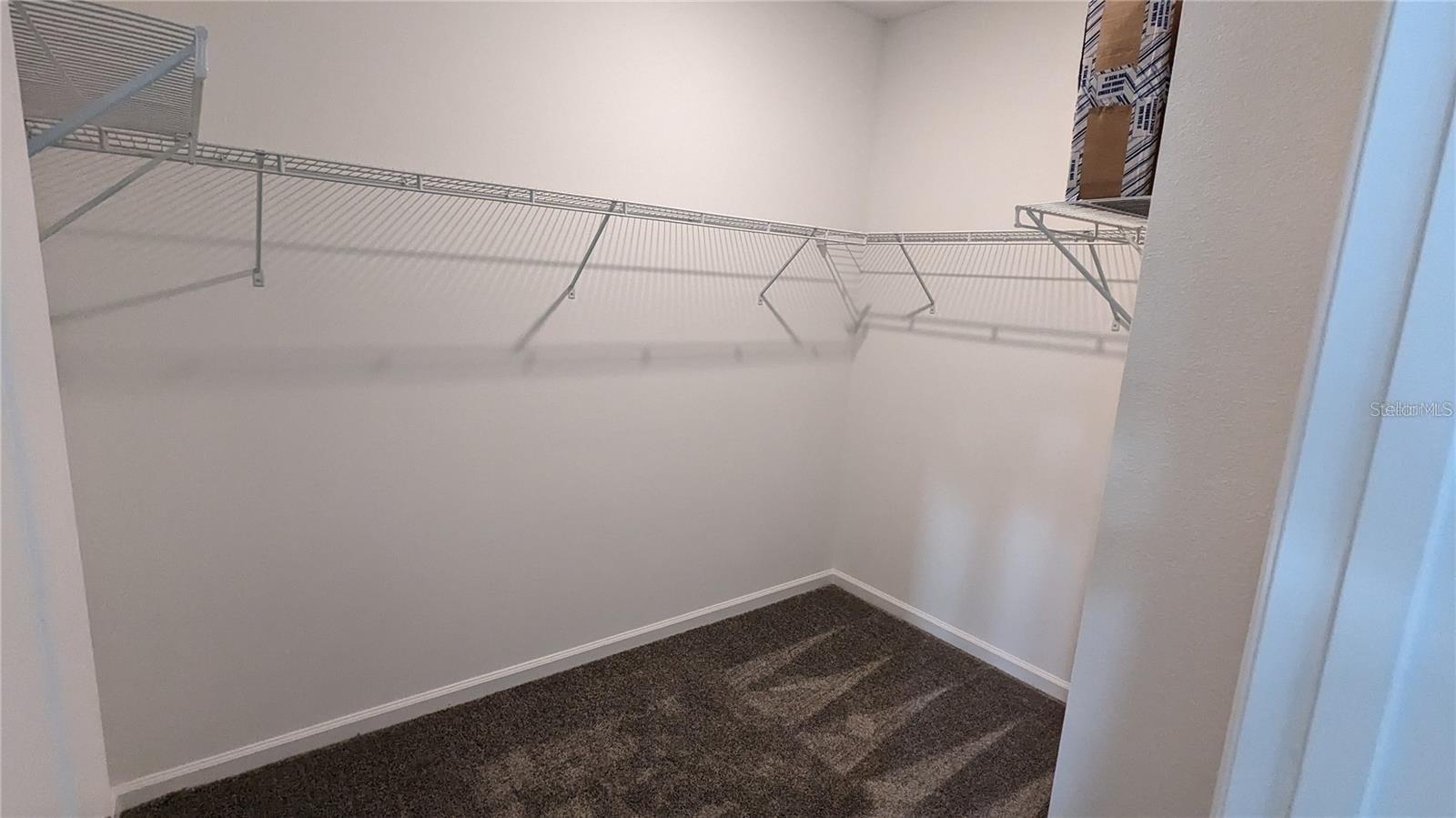 LAKE WILSON RESERVE 22 TH - Residential Lease