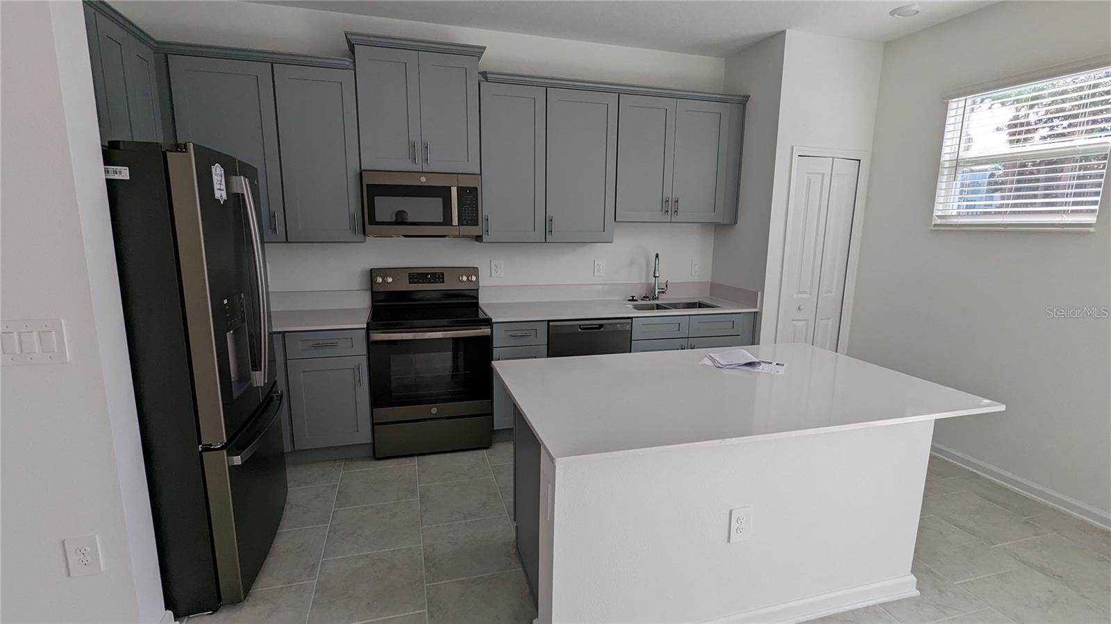 LAKE WILSON RESERVE 22 TH - Residential Lease