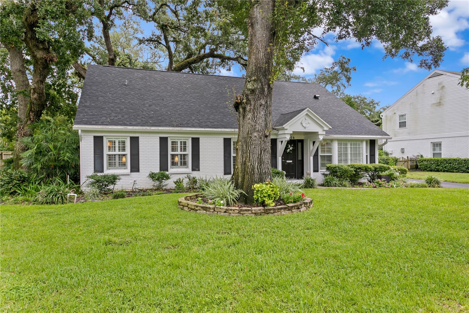 1206 S SUFFOLK DRIVE
