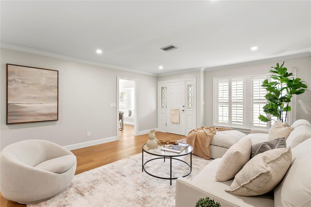 Photo of 1206 S Suffolk Drive, Tampa, FL 33629 (MLS # TB8420939)