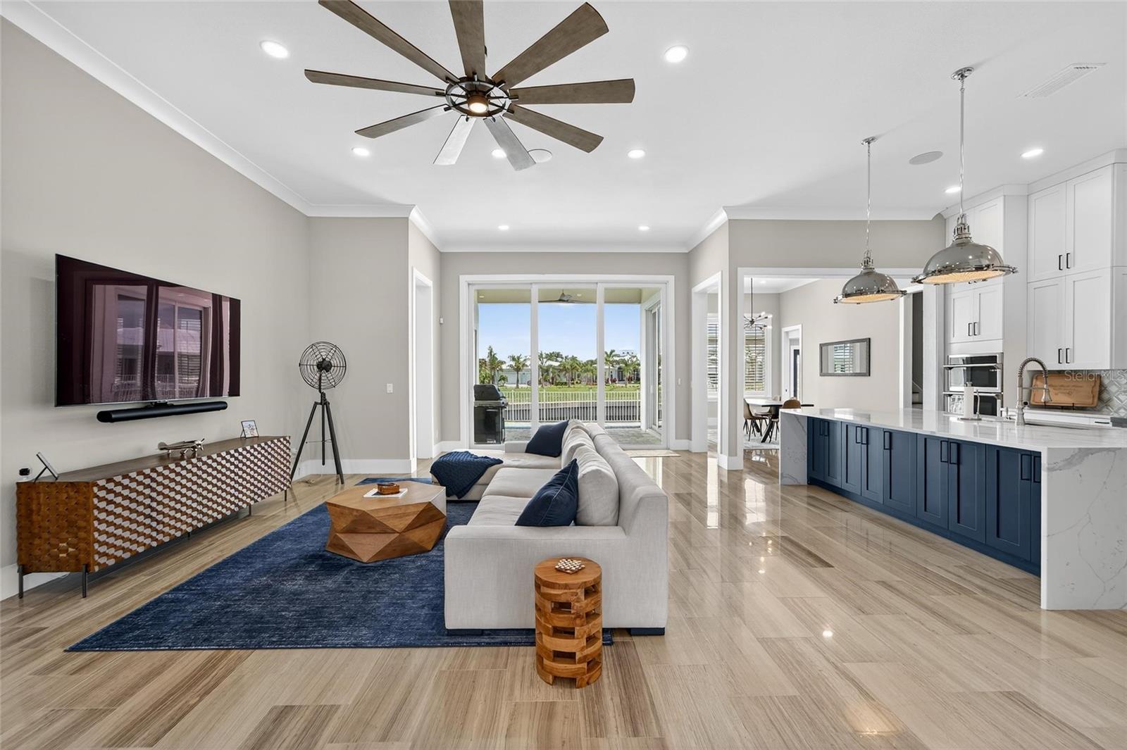 MIRABAY PH 2A-3 - Residential