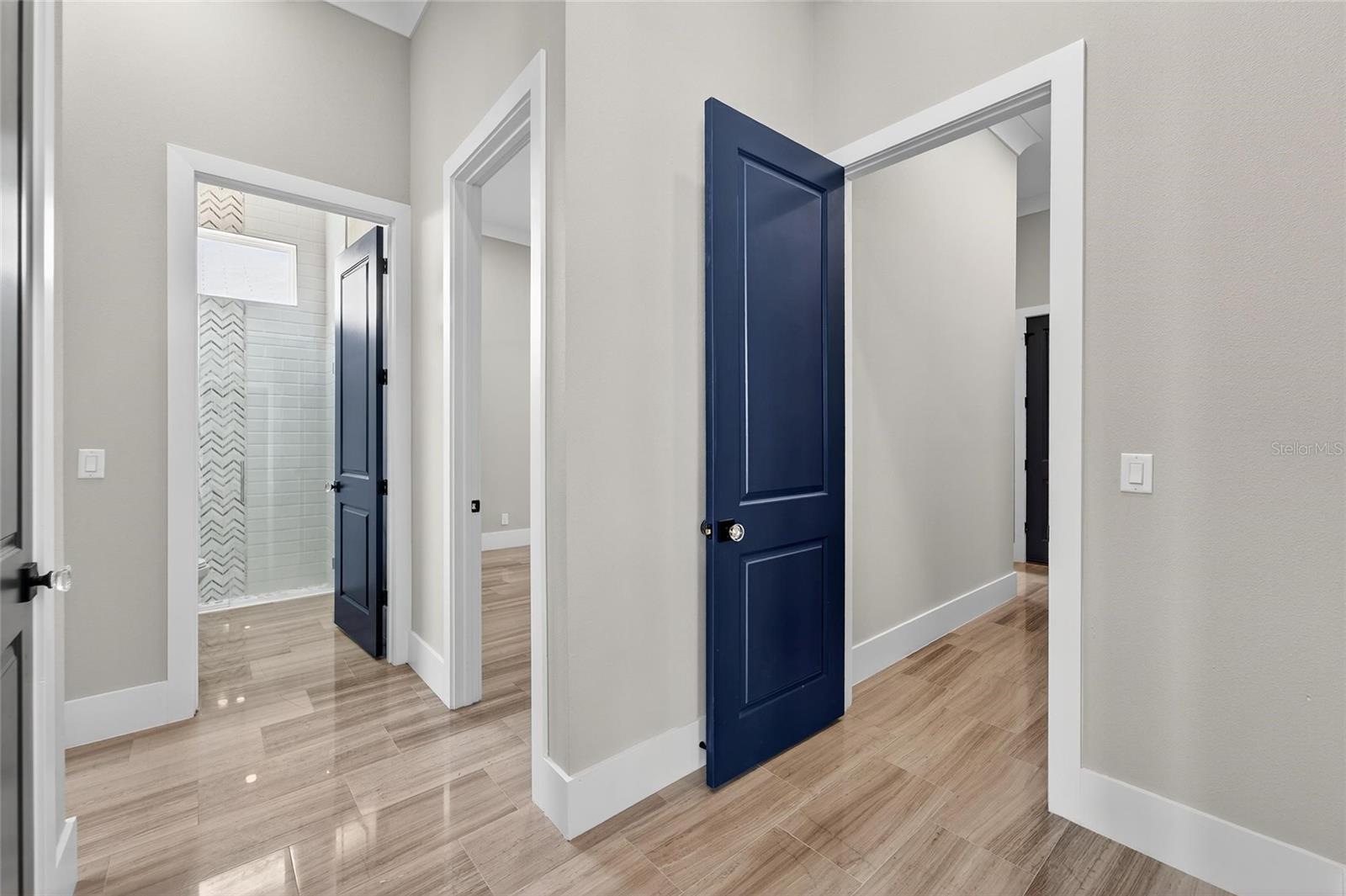 MIRABAY PH 2A-3 - Residential