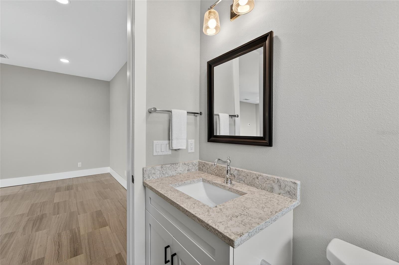 MIRABAY PH 2A-3 - Residential