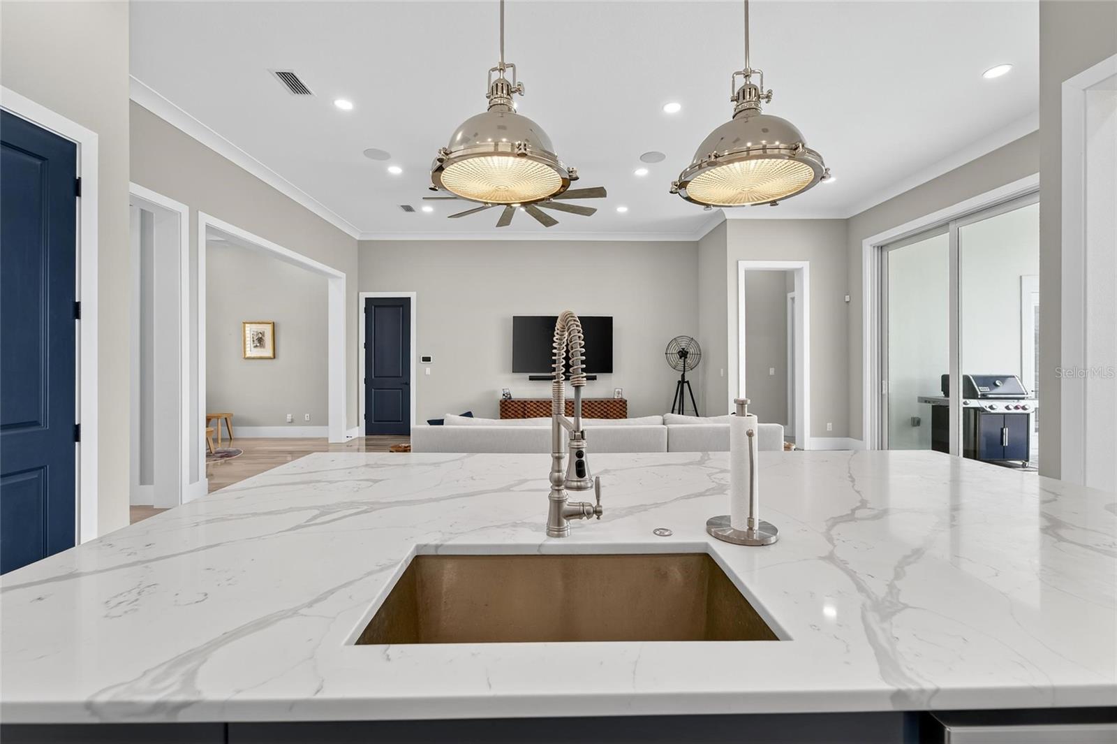 MIRABAY PH 2A-3 - Residential