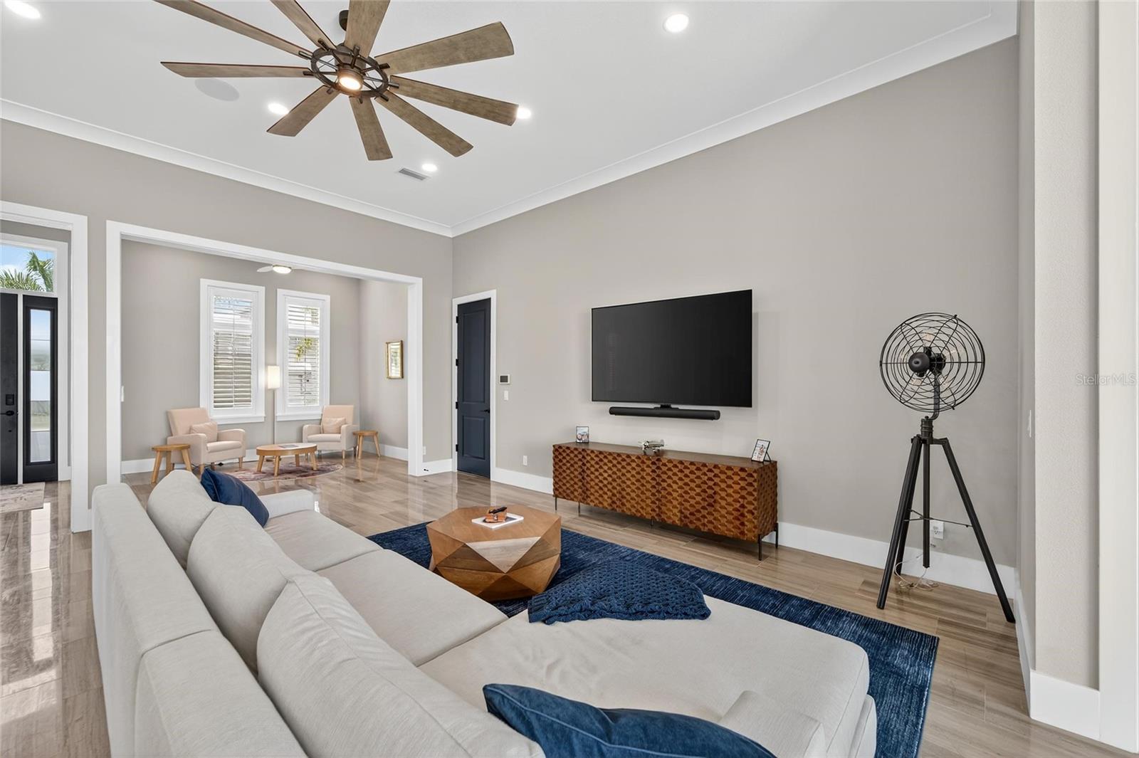 MIRABAY PH 2A-3 - Residential