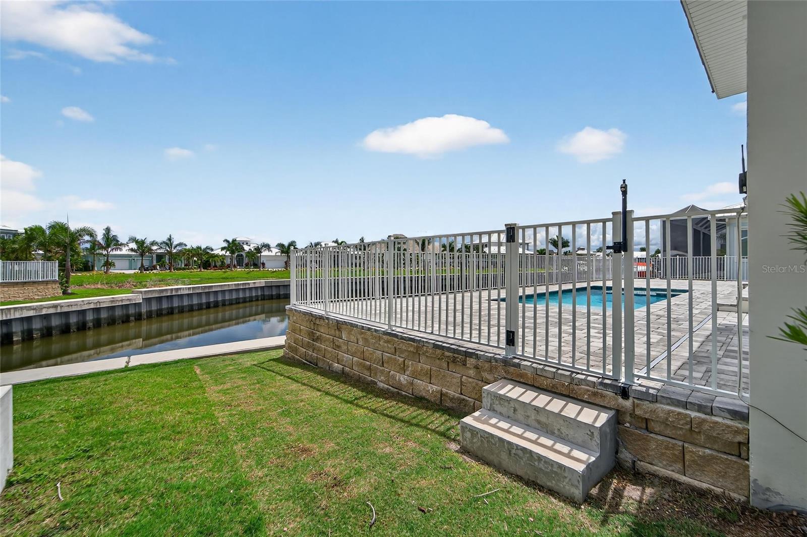 MIRABAY PH 2A-3 - Residential