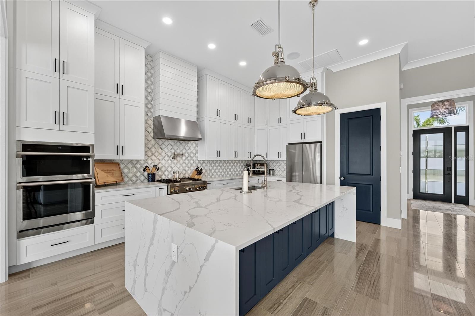 MIRABAY PH 2A-3 - Residential