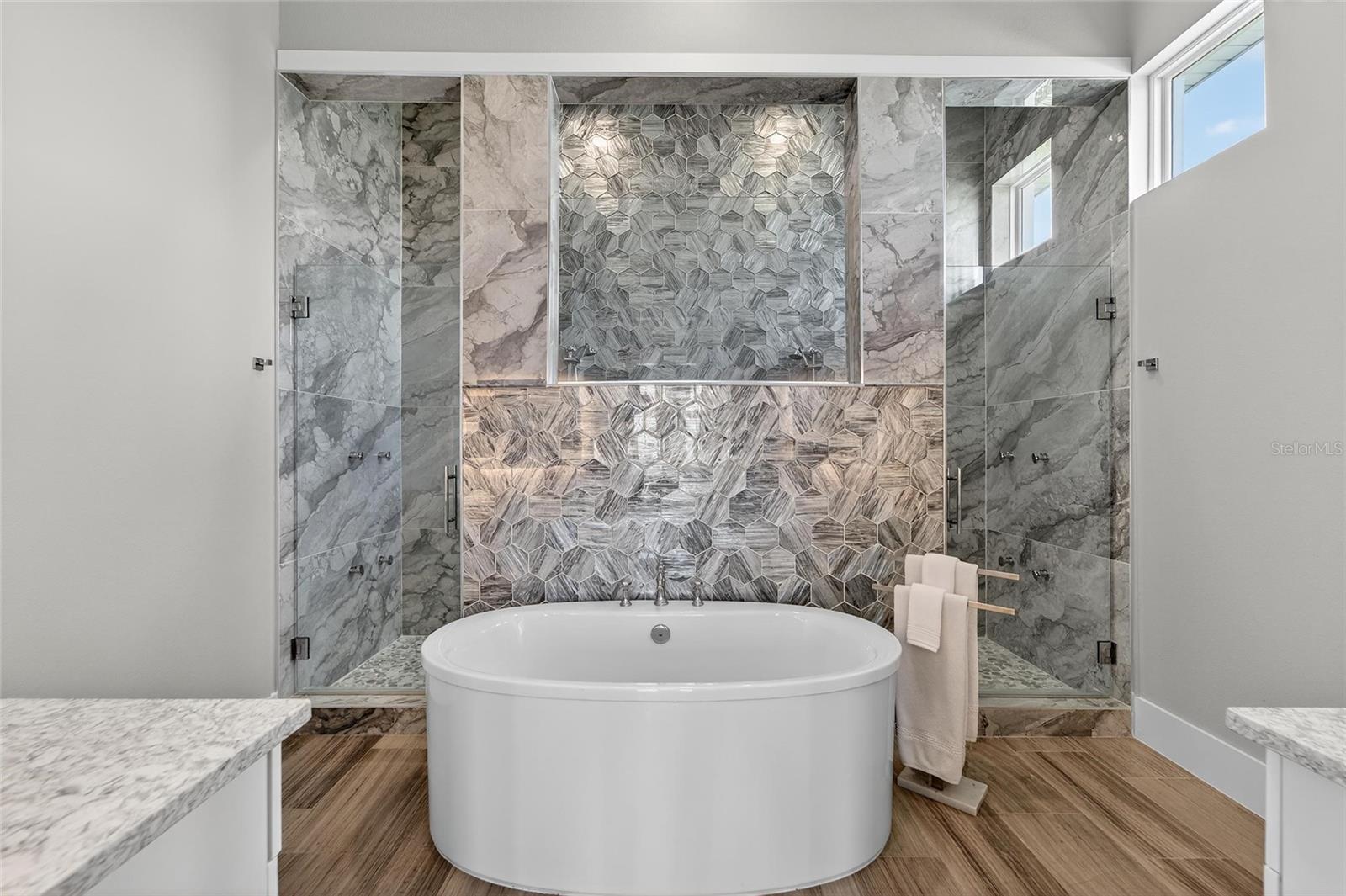 MIRABAY PH 2A-3 - Residential