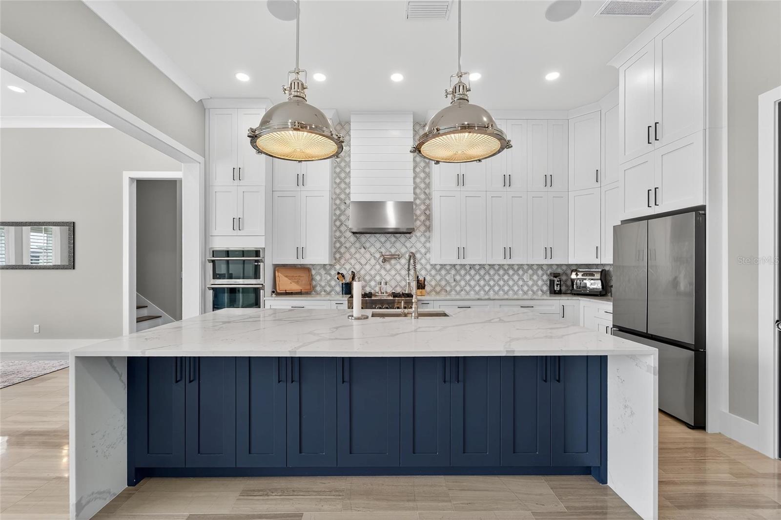 MIRABAY PH 2A-3 - Residential