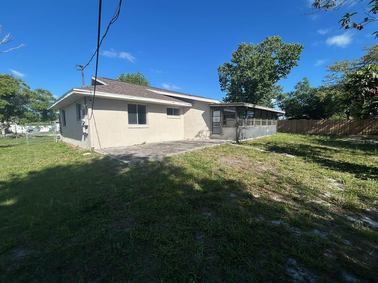 DELTONA LAKES UNIT 32 - Residential