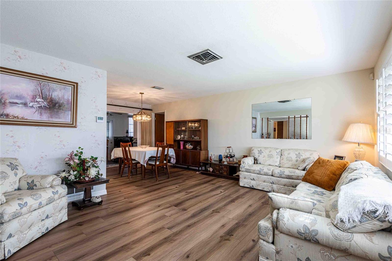 FOREST WOOD ESTATES - Residential