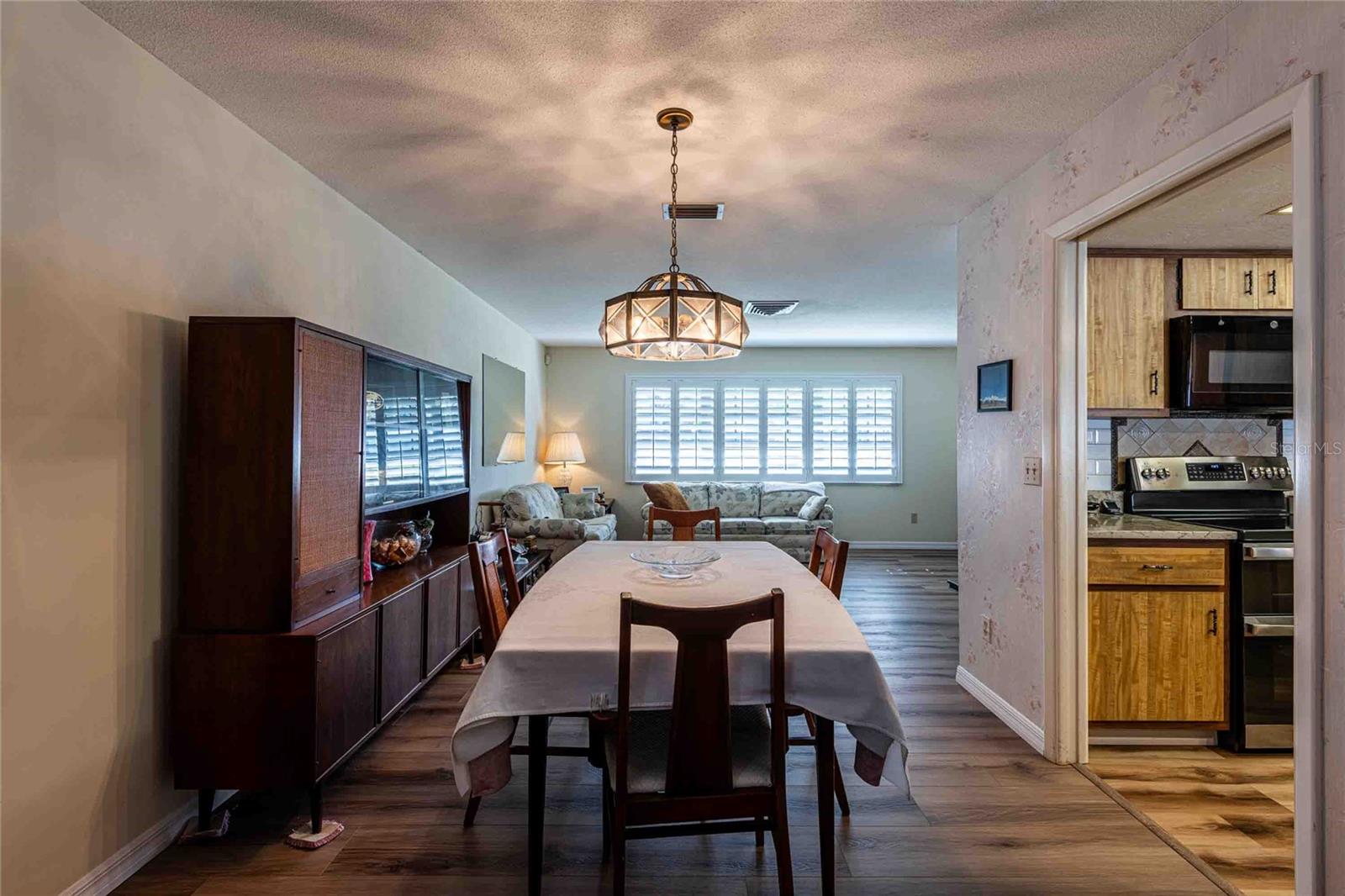 FOREST WOOD ESTATES - Residential