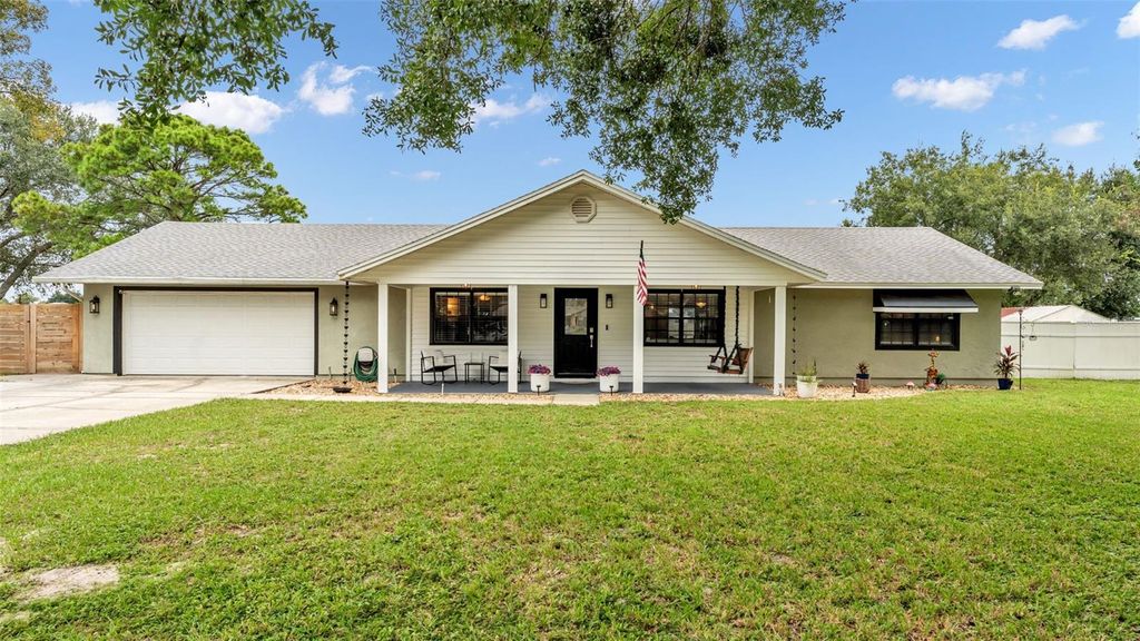 Photo of 4352 Iris Street N, Lakeland, FL 33813 (MLS # L4956213)