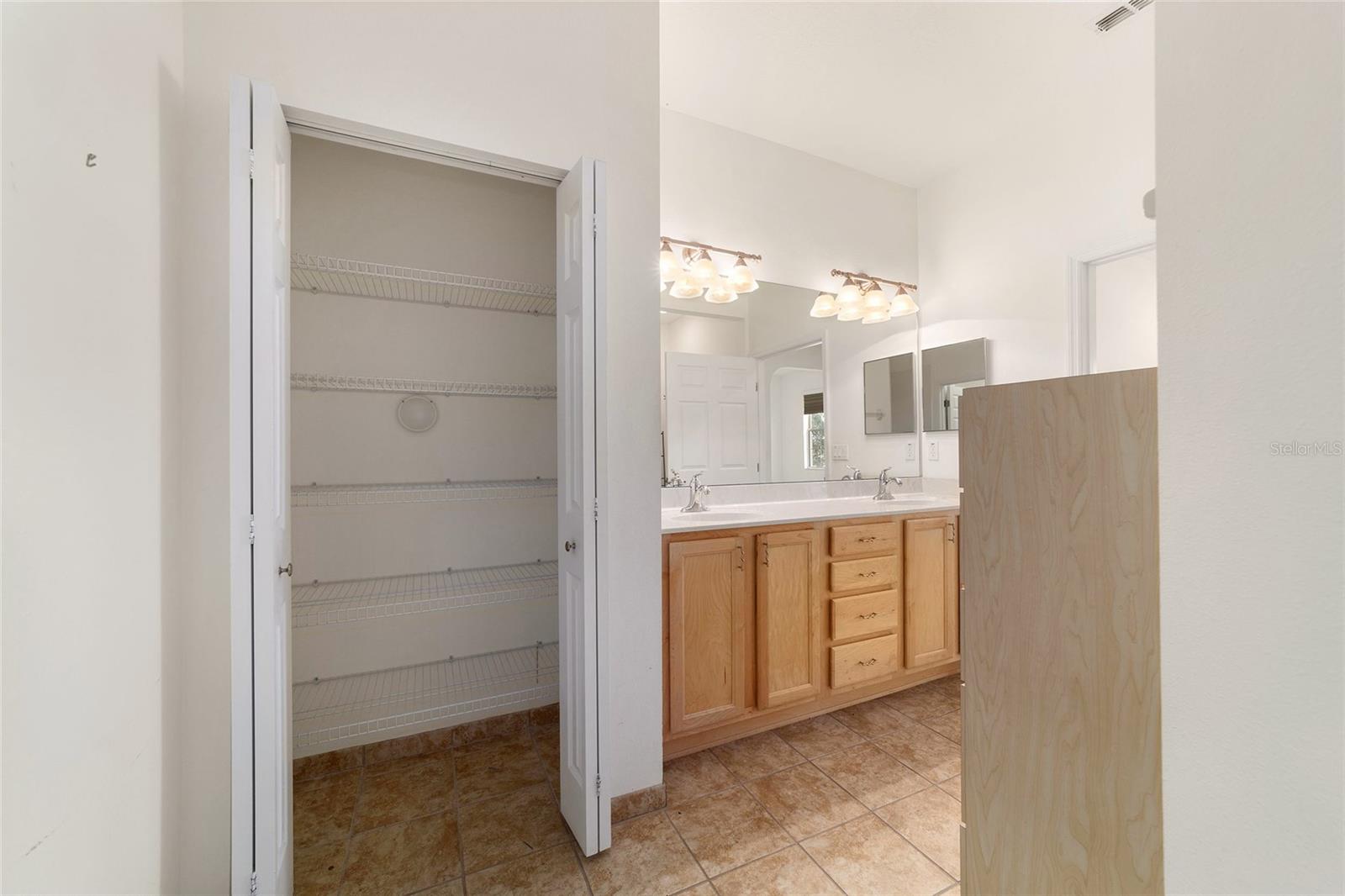 CANDLER HILLS - Residential