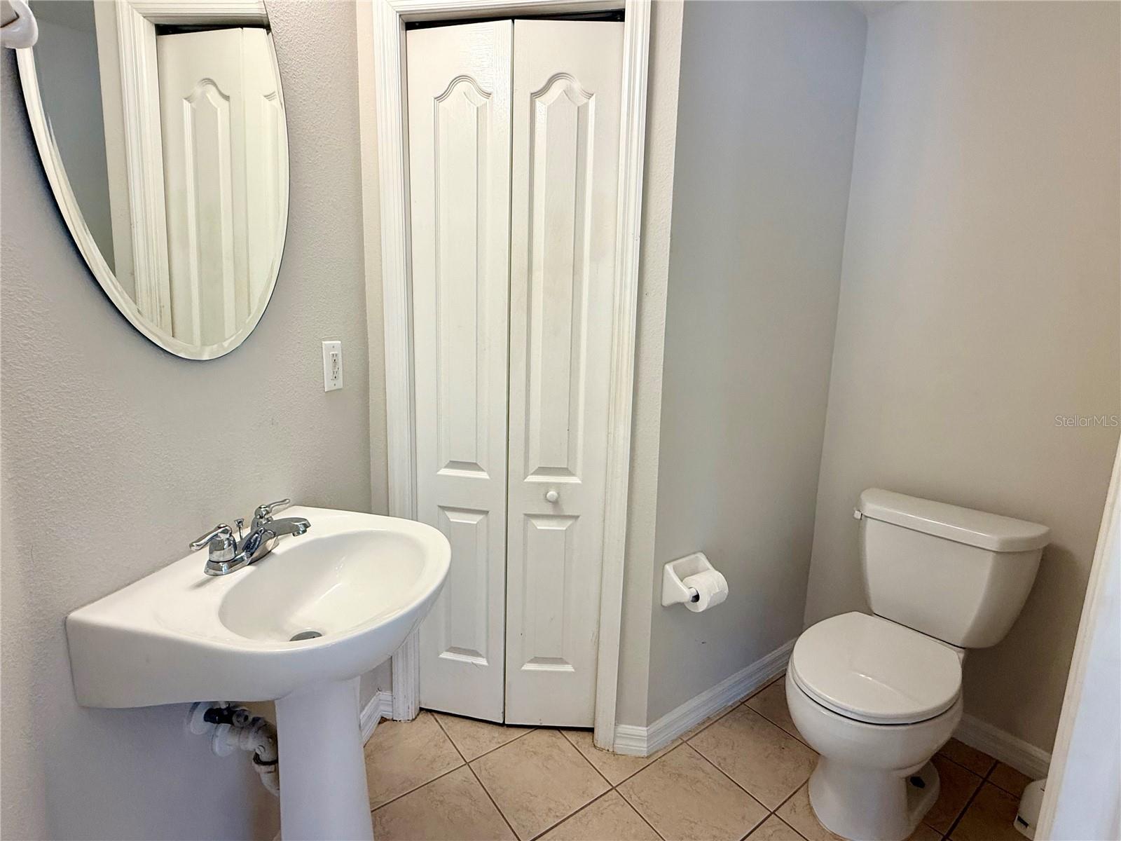 STONEYWOOD COVE - Residential Lease