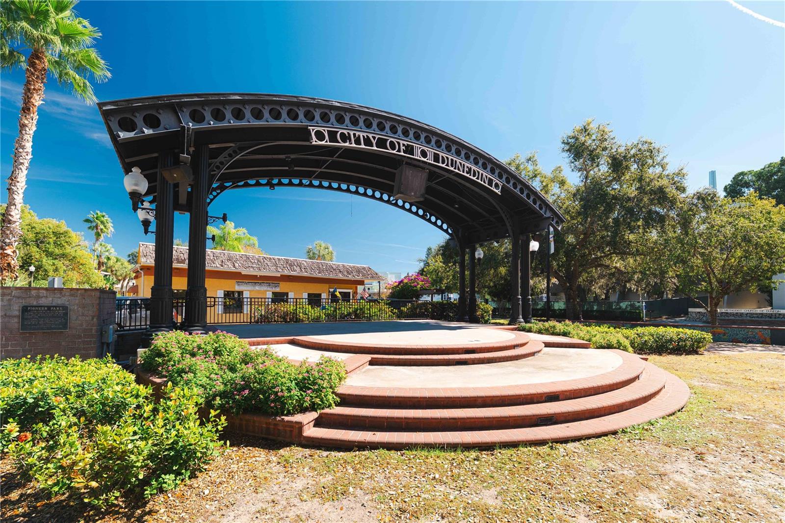 OAKLAND SUB 2 - Residential