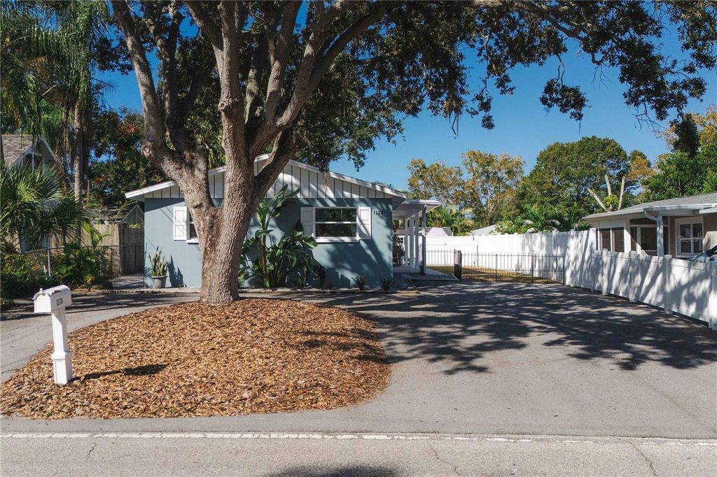 Photo of 1178 Bass Boulevard, Dunedin, FL 34698 (MLS # TB8447037)