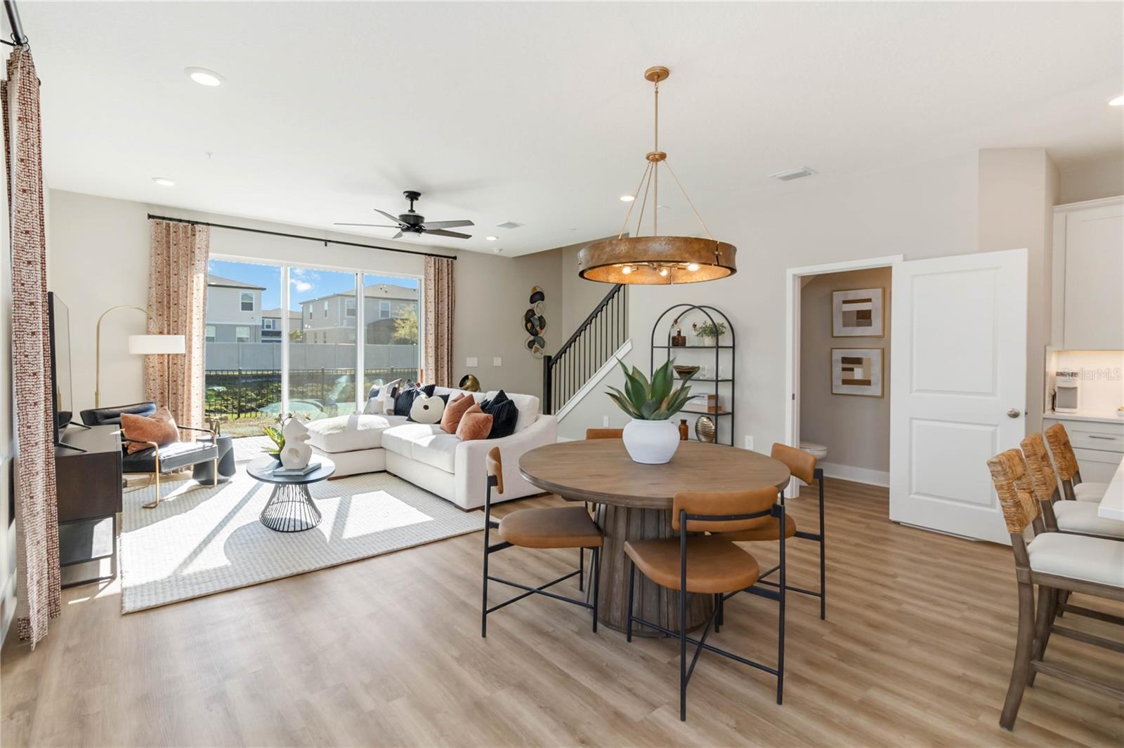 MAGNOLIA RESERVE - Residential