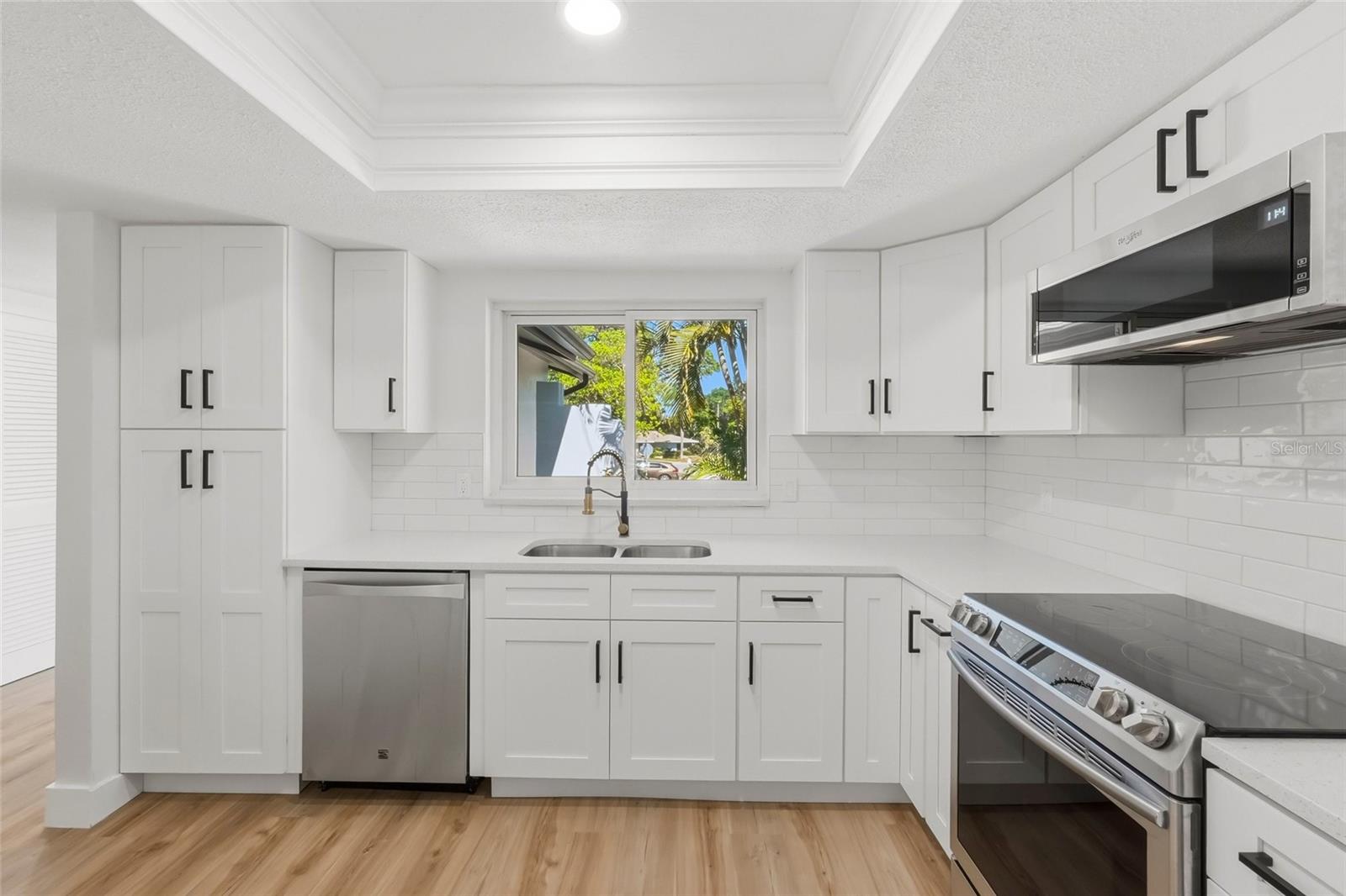 OAKLEAF VILLAGE - Residential