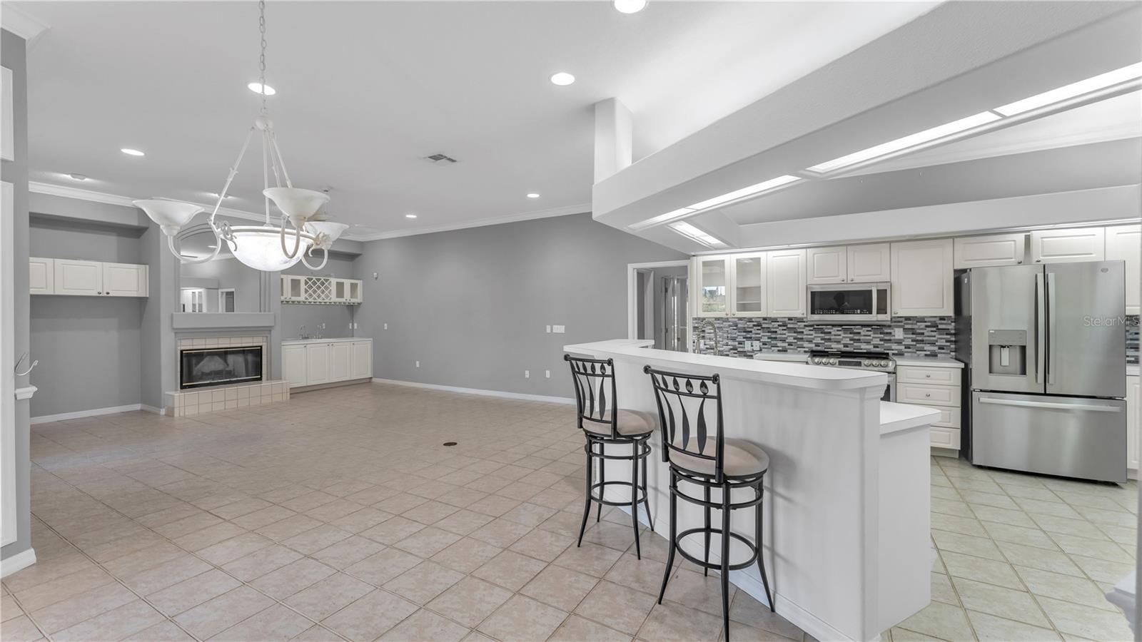 HAMILTON PLACE - Residential