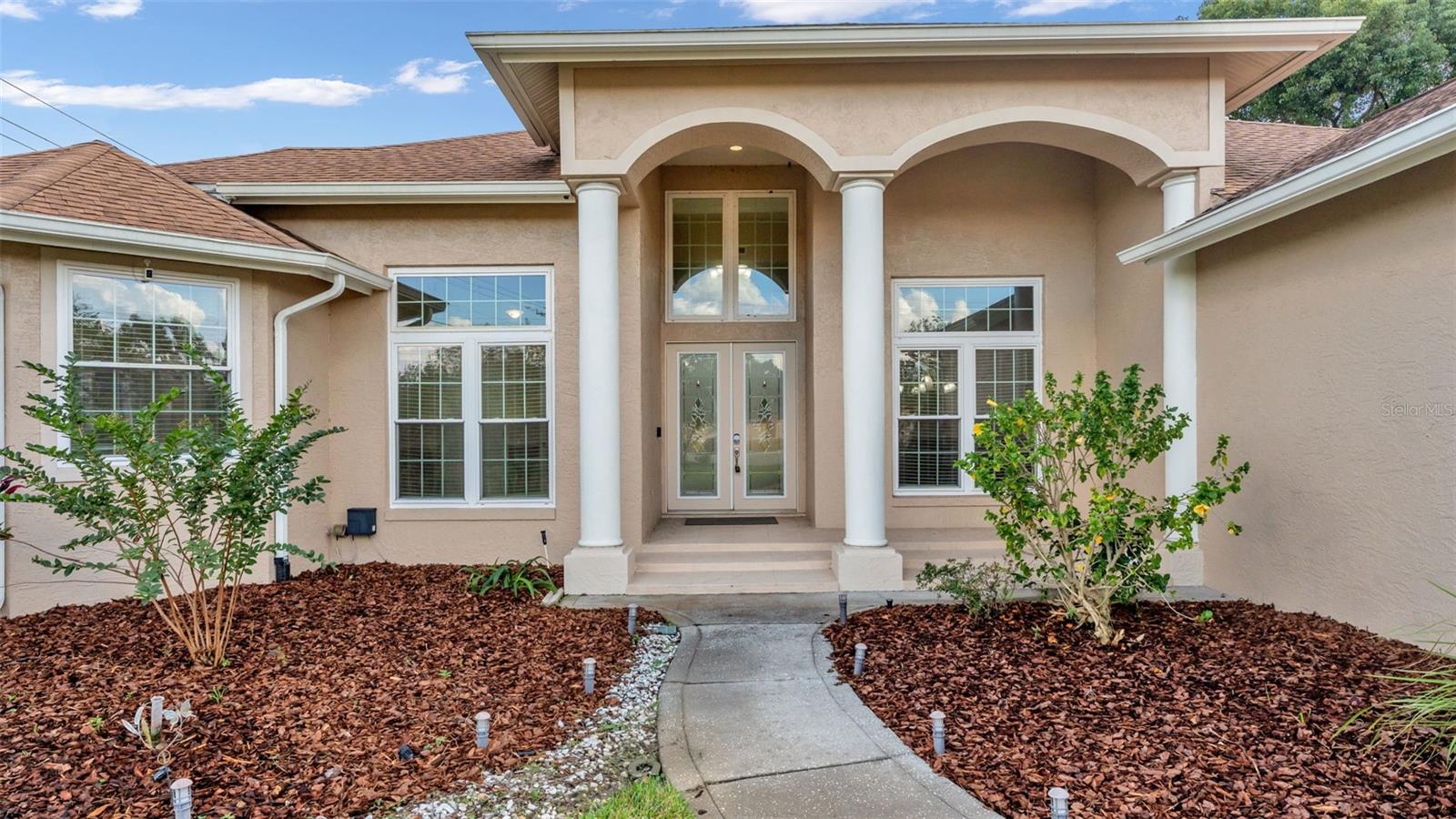 HAMILTON PLACE - Residential