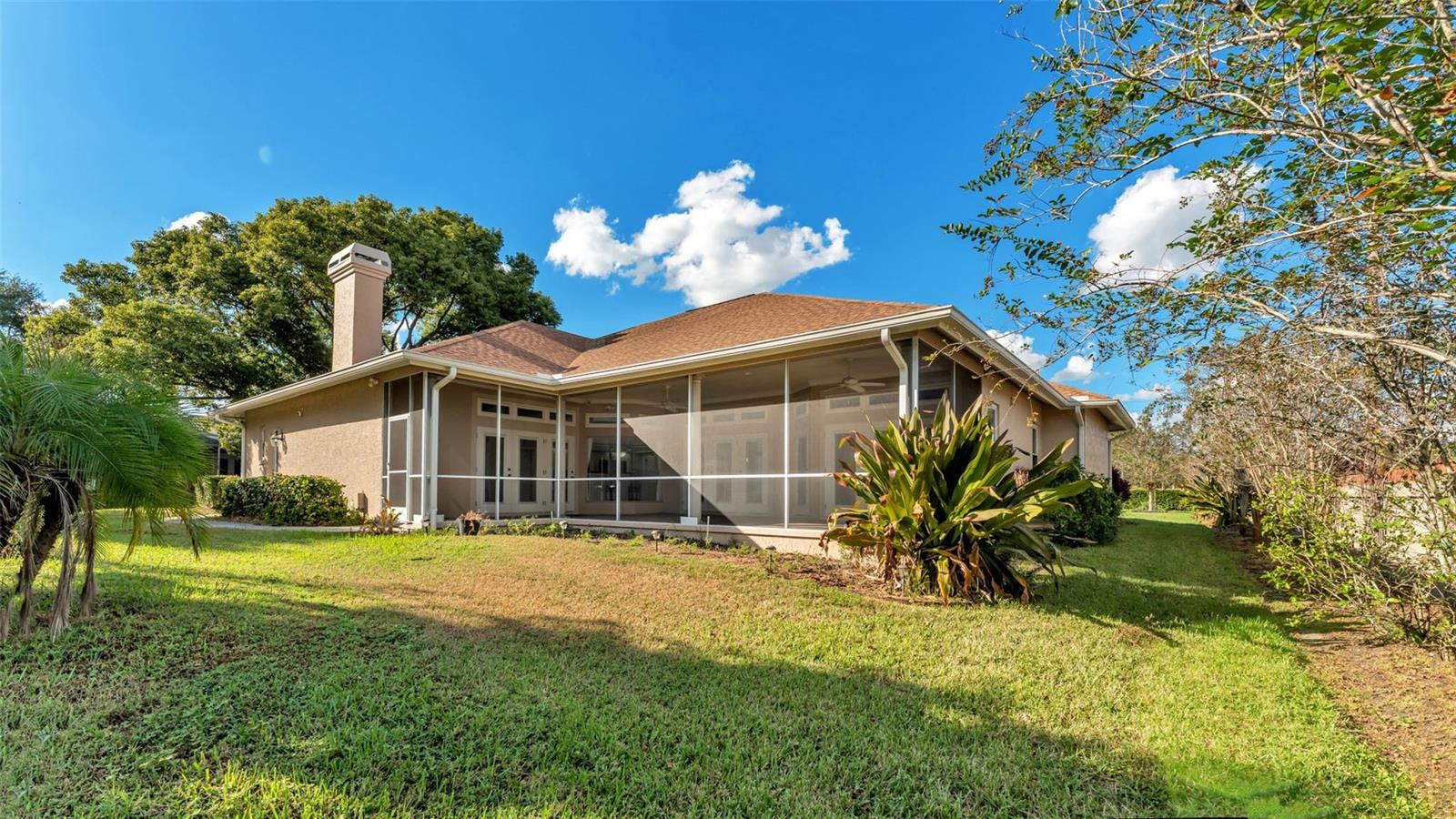 HAMILTON PLACE - Residential