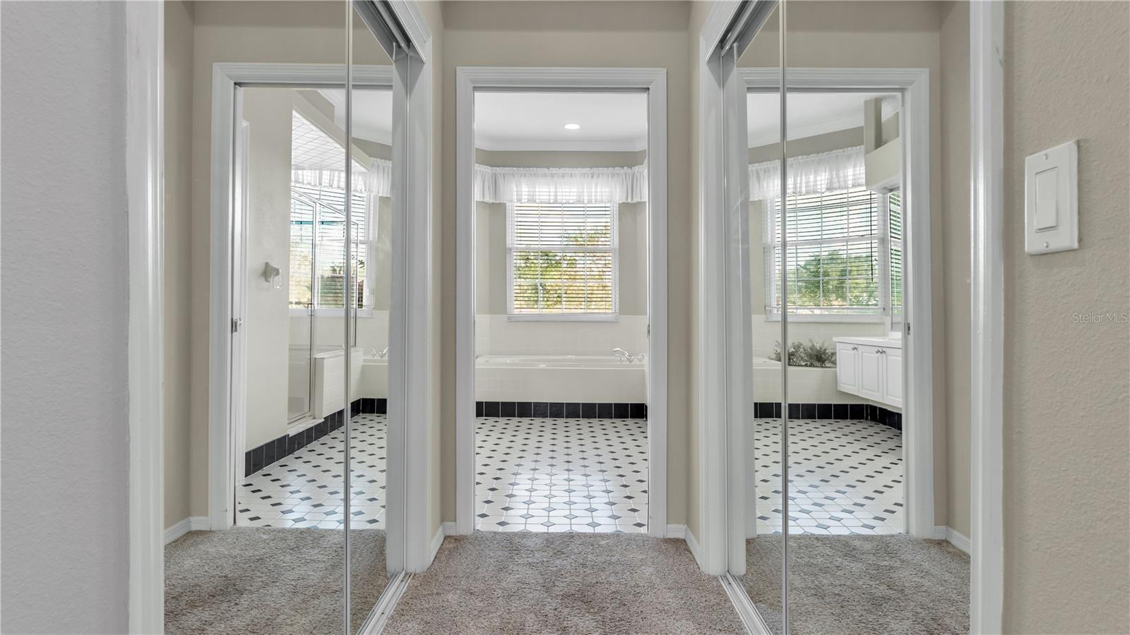 HAMILTON PLACE - Residential