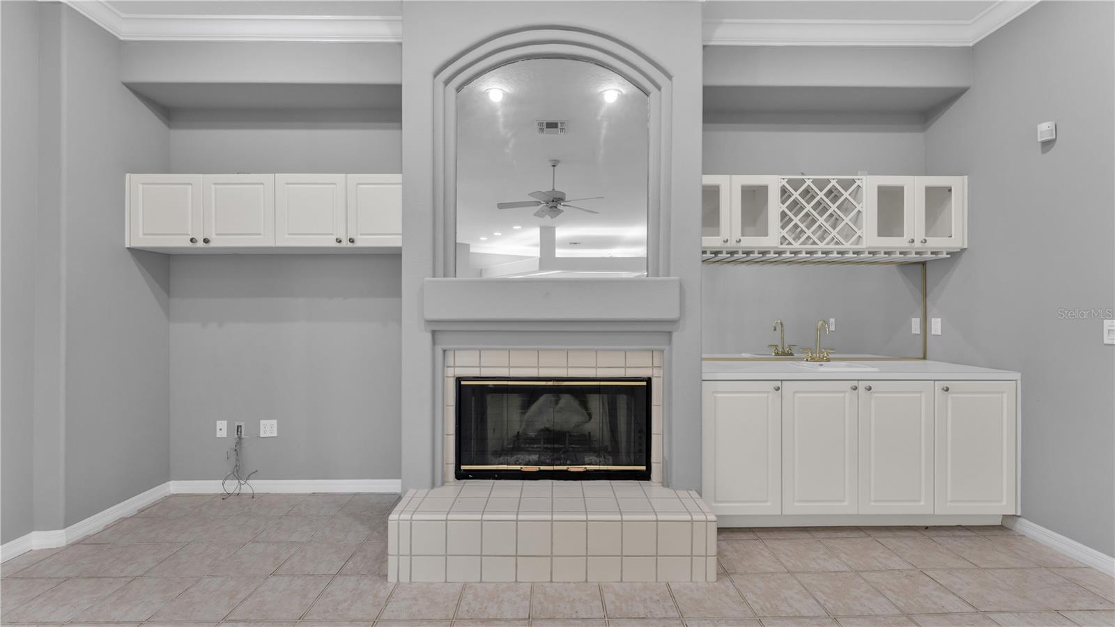 HAMILTON PLACE - Residential