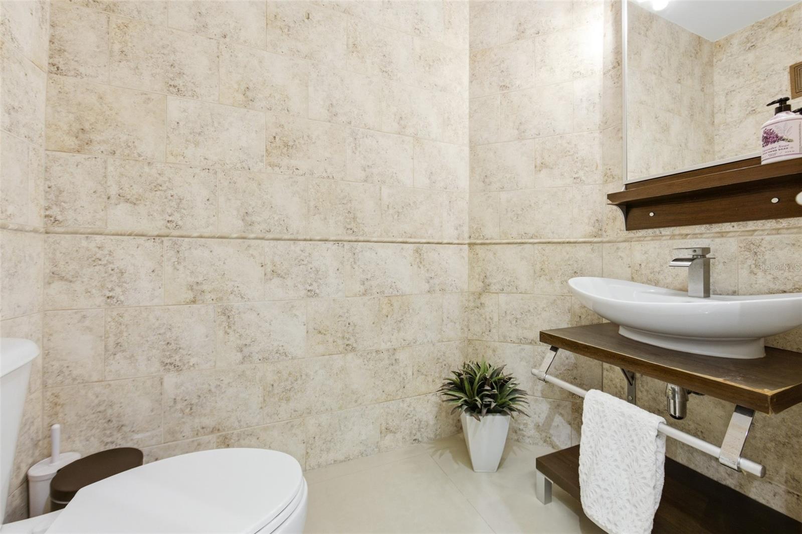 LAS FLORES DE MONTEHIDRA - Residential