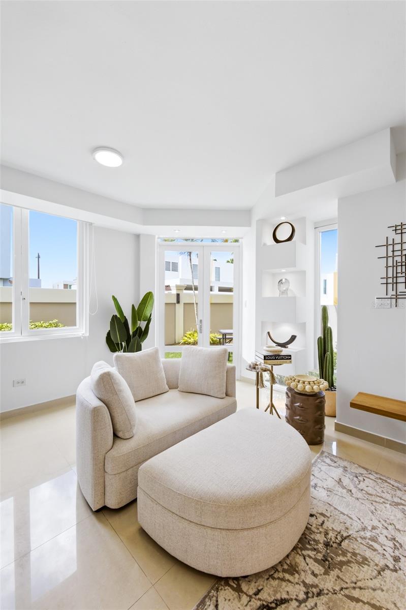 LAS FLORES DE MONTEHIDRA - Residential