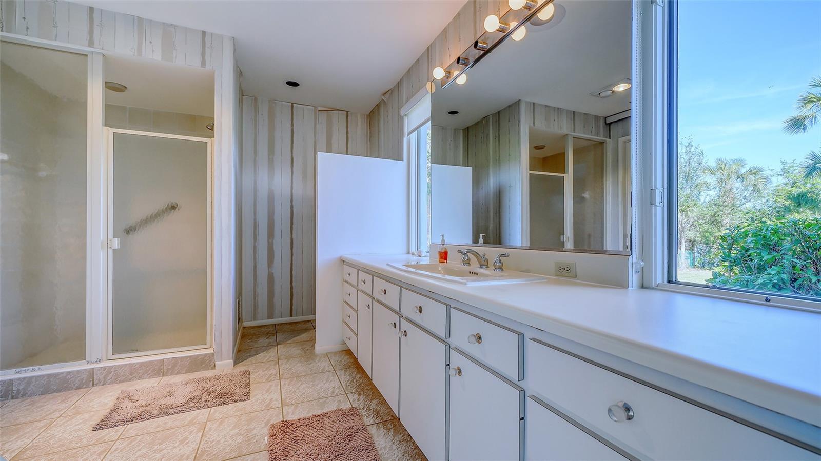 CASEY KEY - Residential