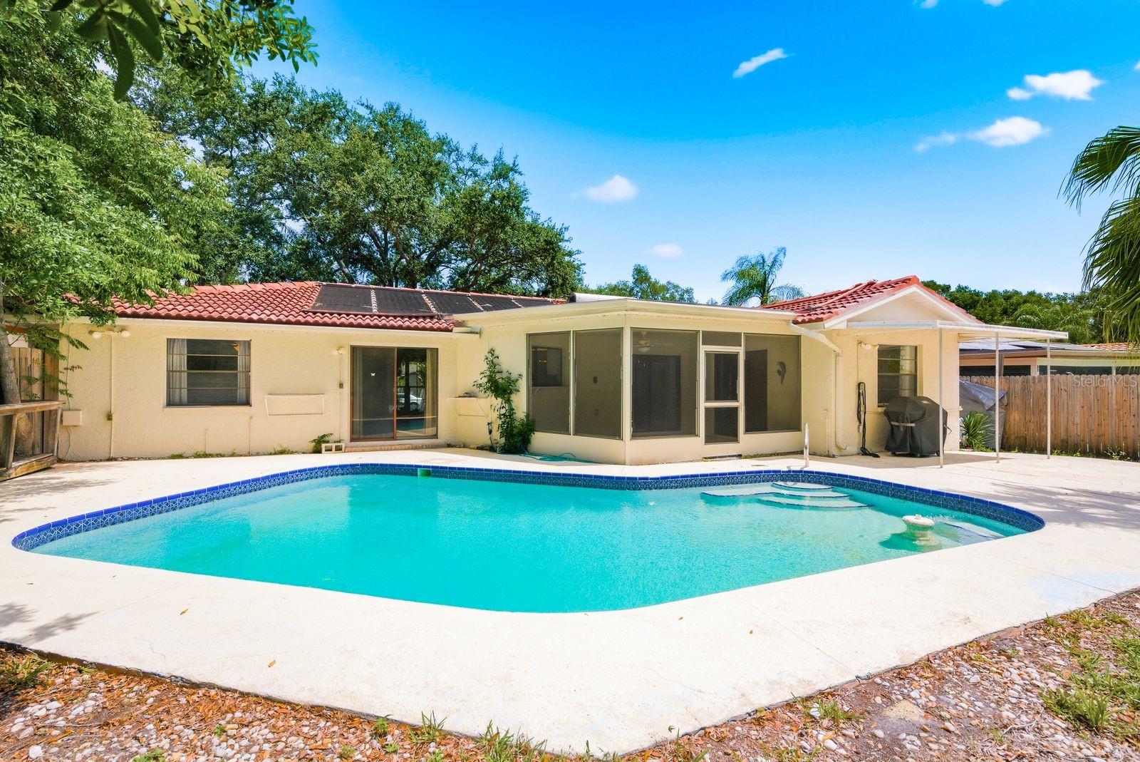 RANCHWOOD ESTATES - Residential