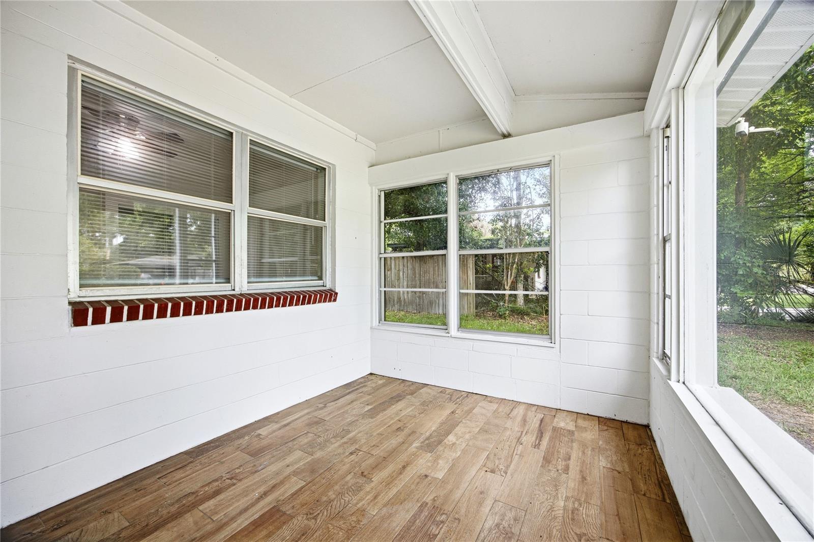HIGHLAND COURT #7 - Residential