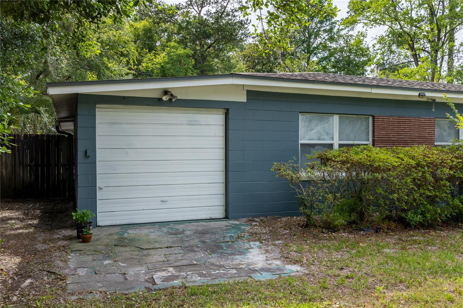1318 NE 14TH STREET