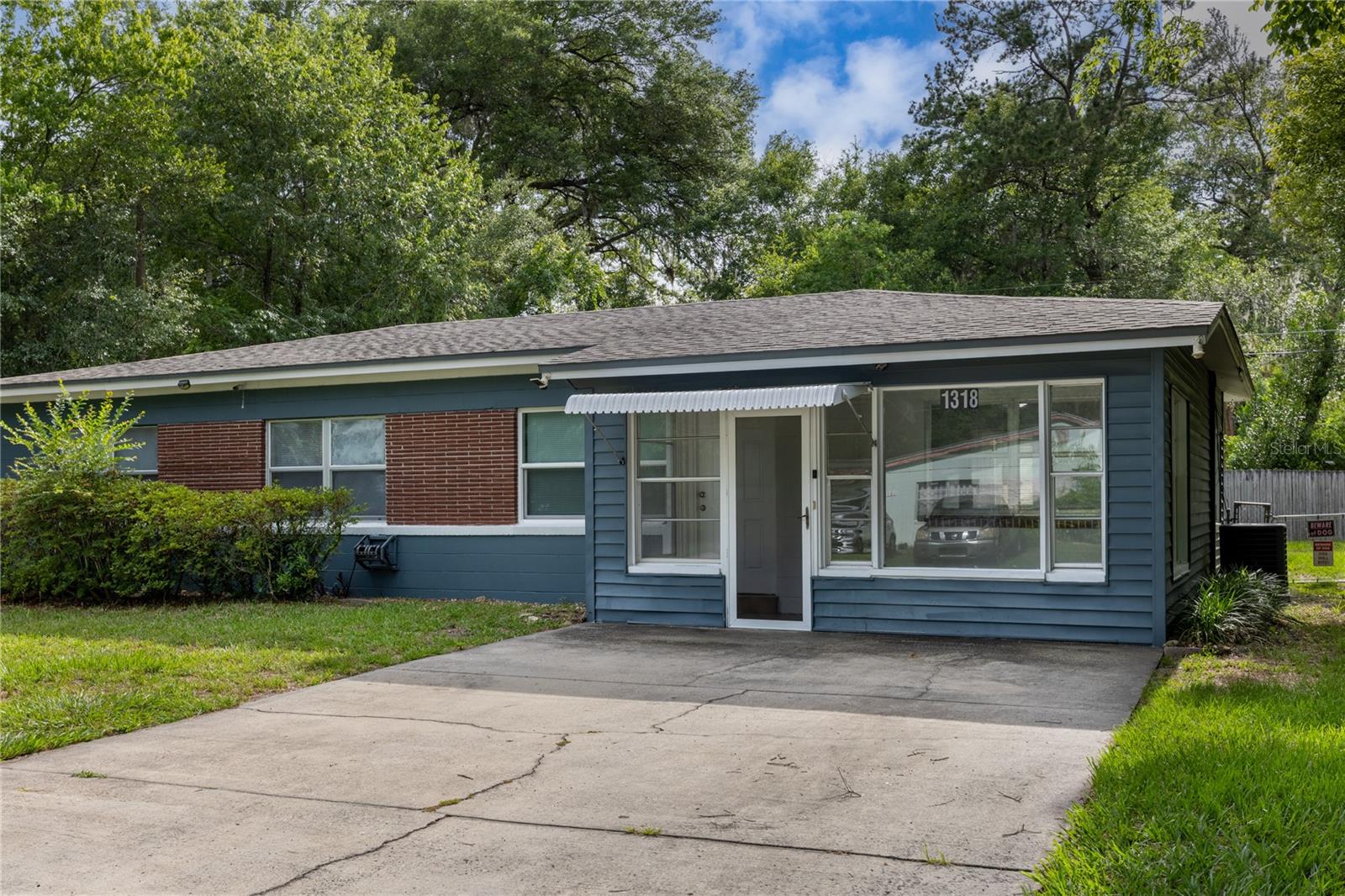 1318 NE 14TH STREET